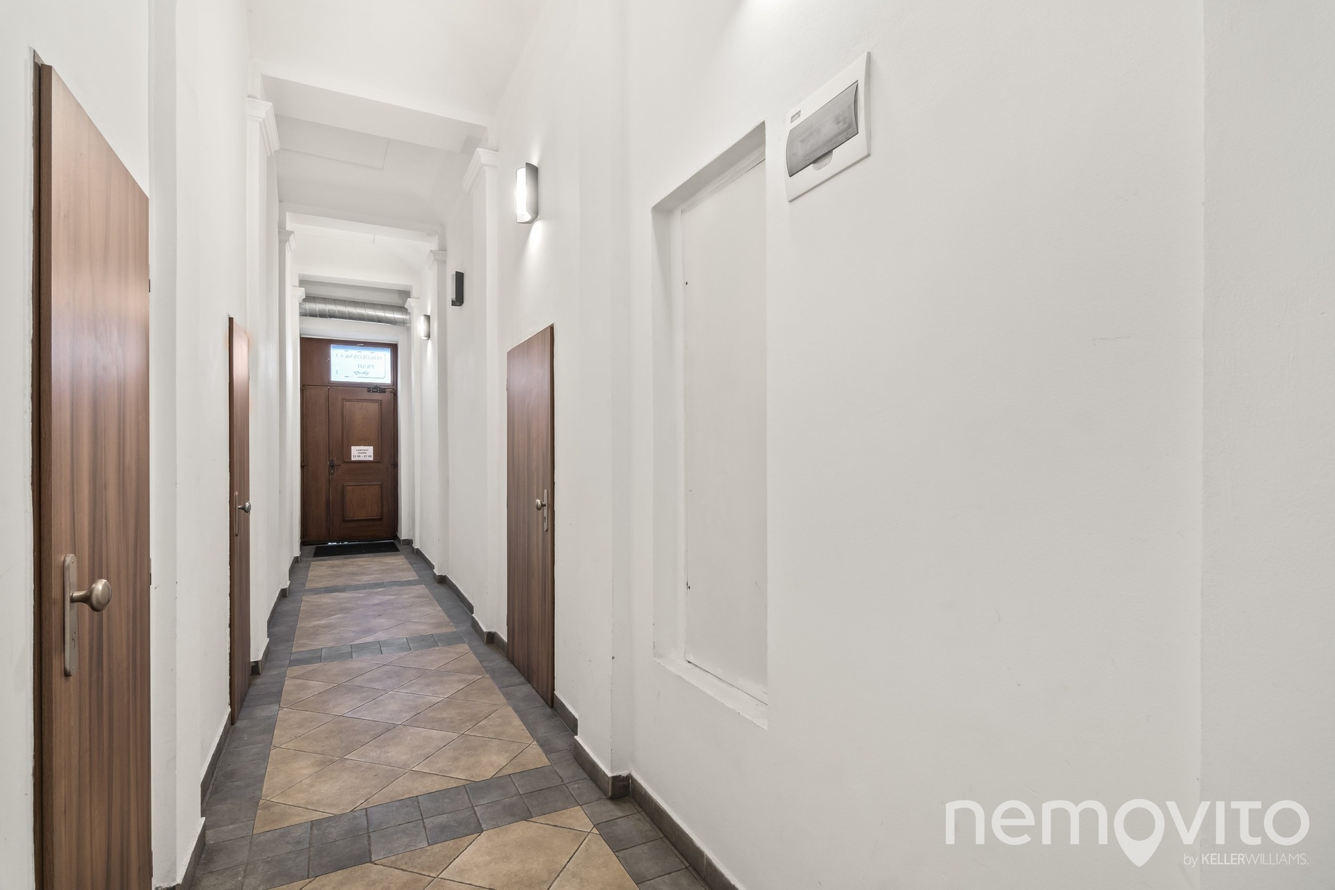 @renemuska #nemovito #prodej #byt #karlin