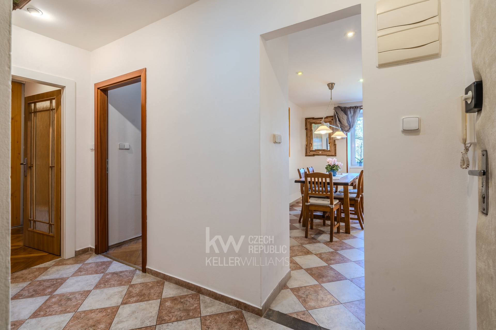 Byt 2+1, ul. Karpatská - Vrzáková & Boháč