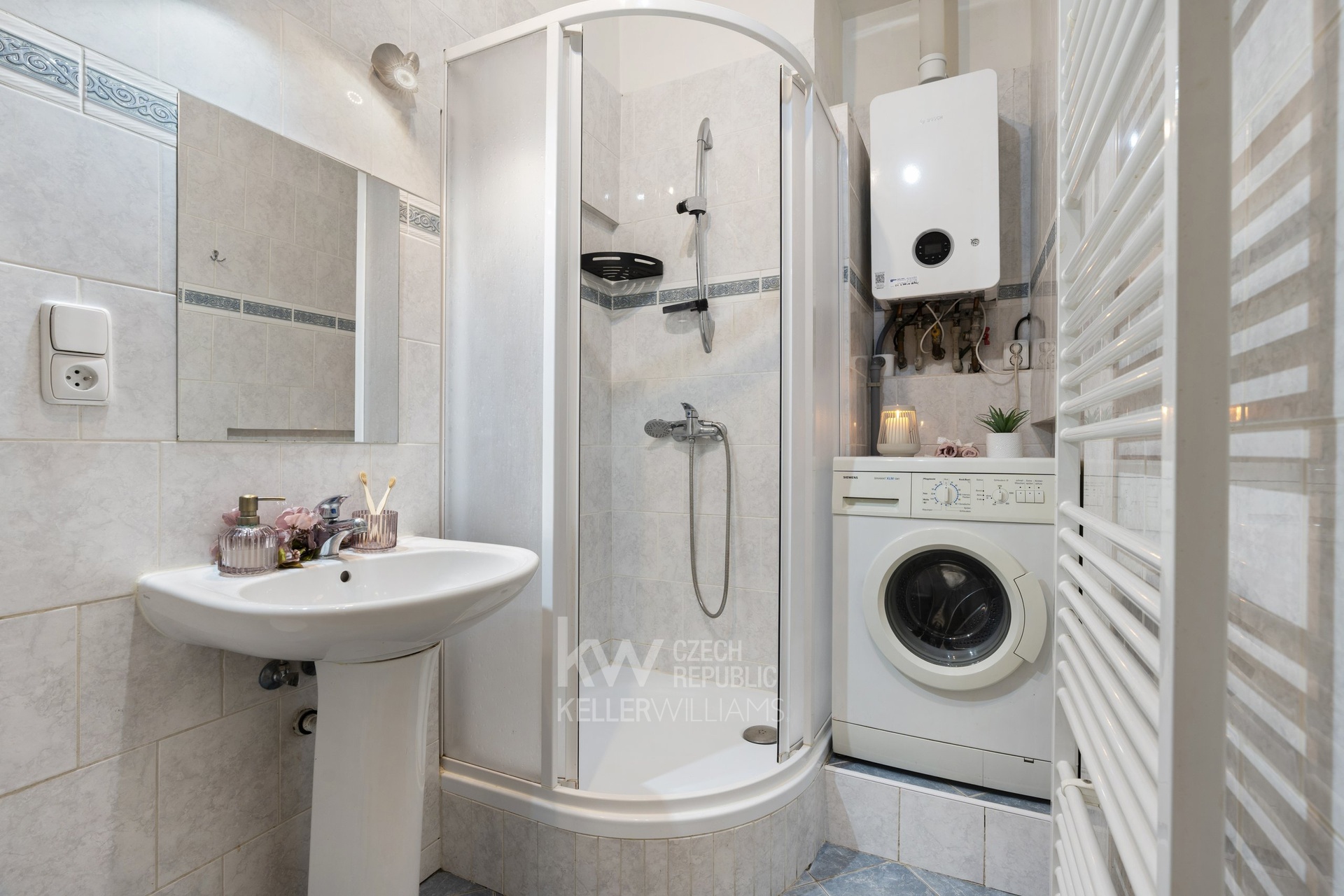KOUPELNA/BATHROOM