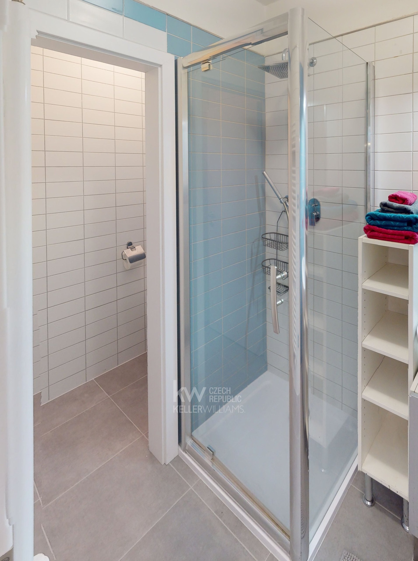 0Koupelna/ Bathroom