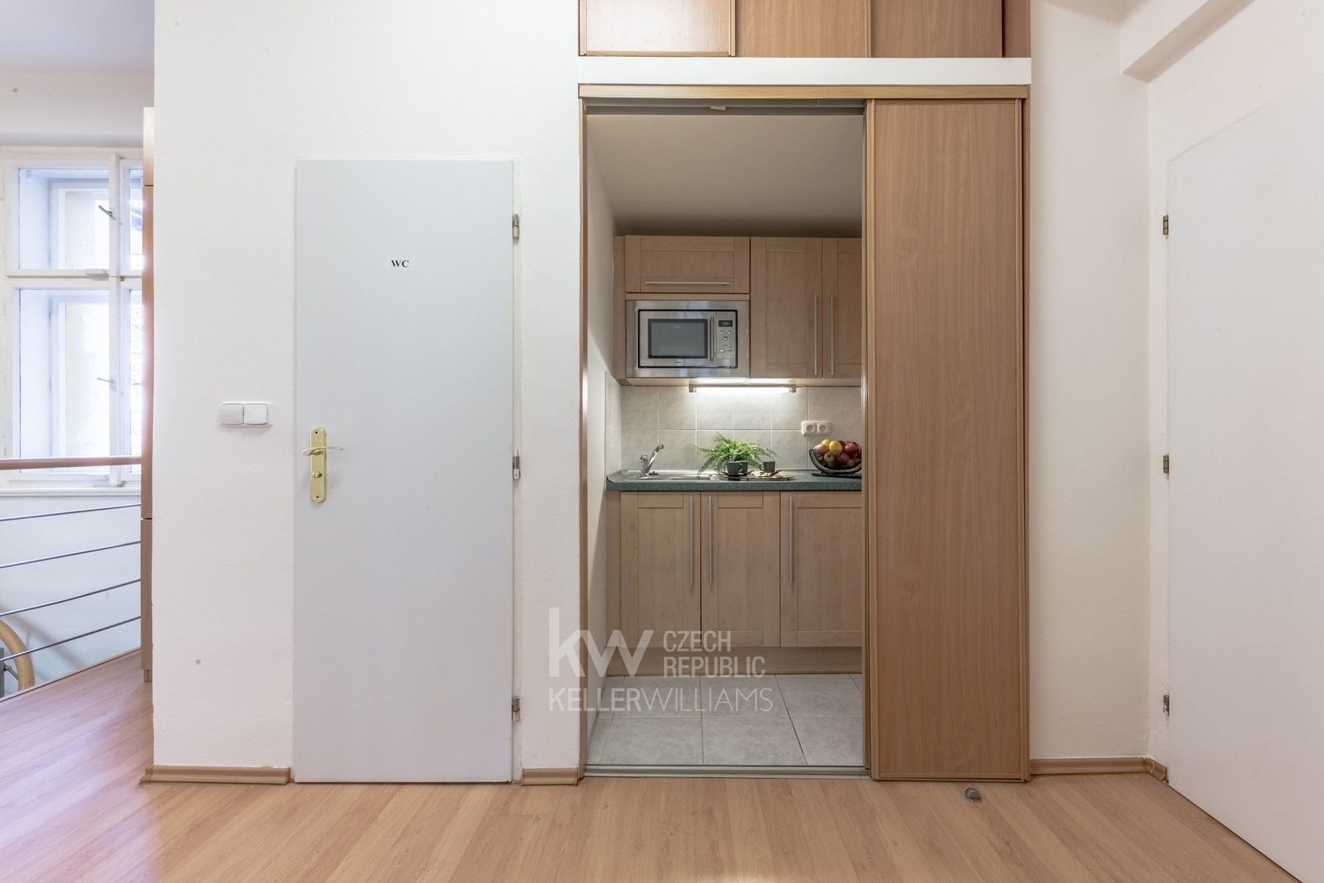 1.patro-kuchyňka,samostatné wc