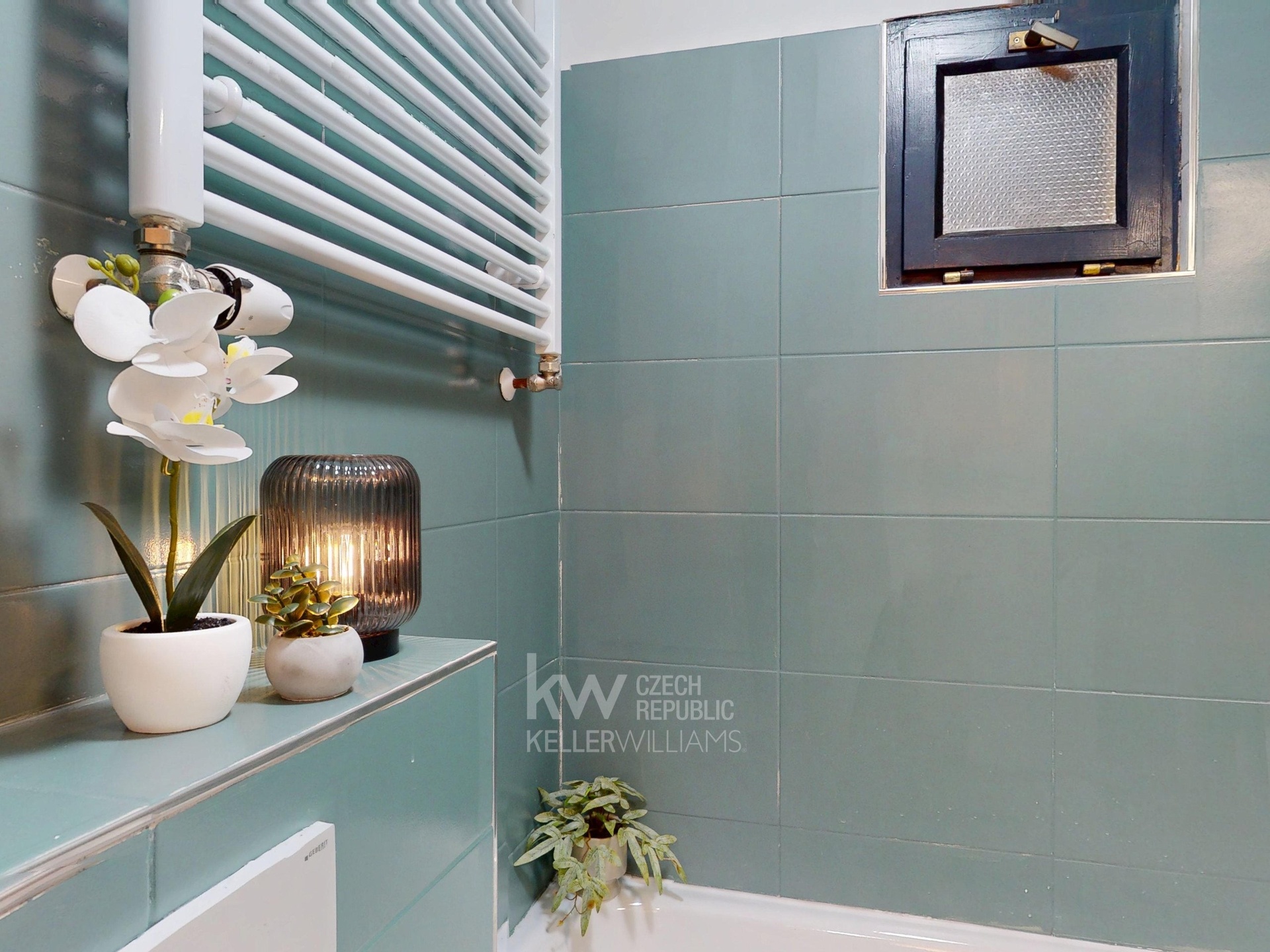 Annelie-Zerotoninova-03052026_145003