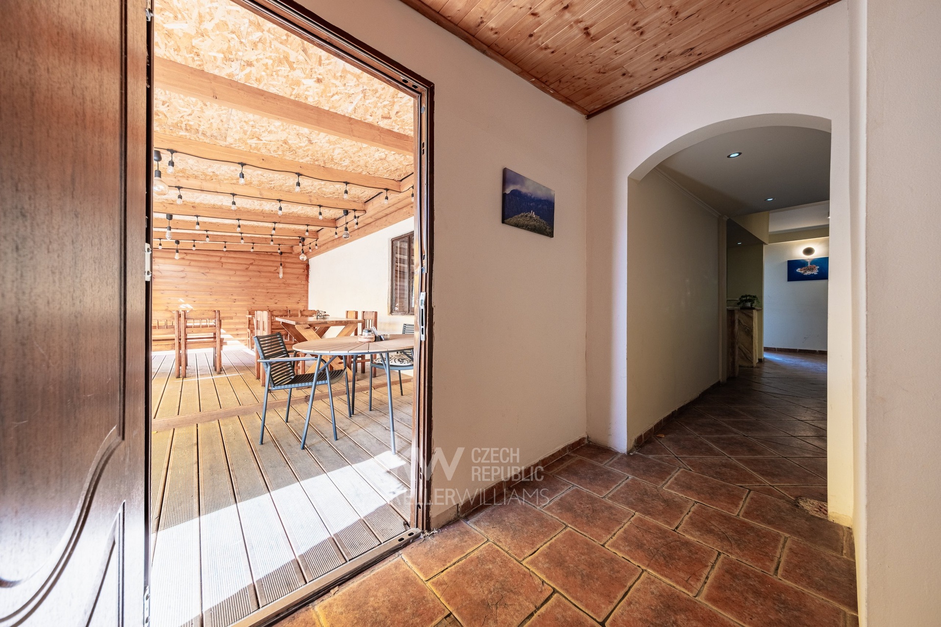 restaurace Psáry-Dolní Jirčany-pozemek k občanském