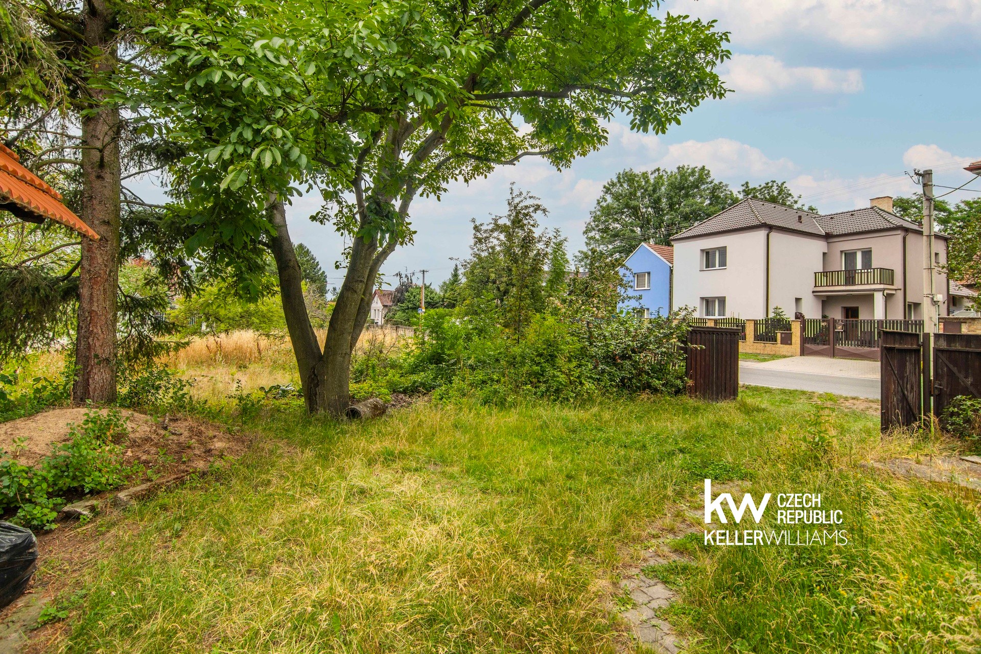 Prodej stavebního pozemku | Čečelice