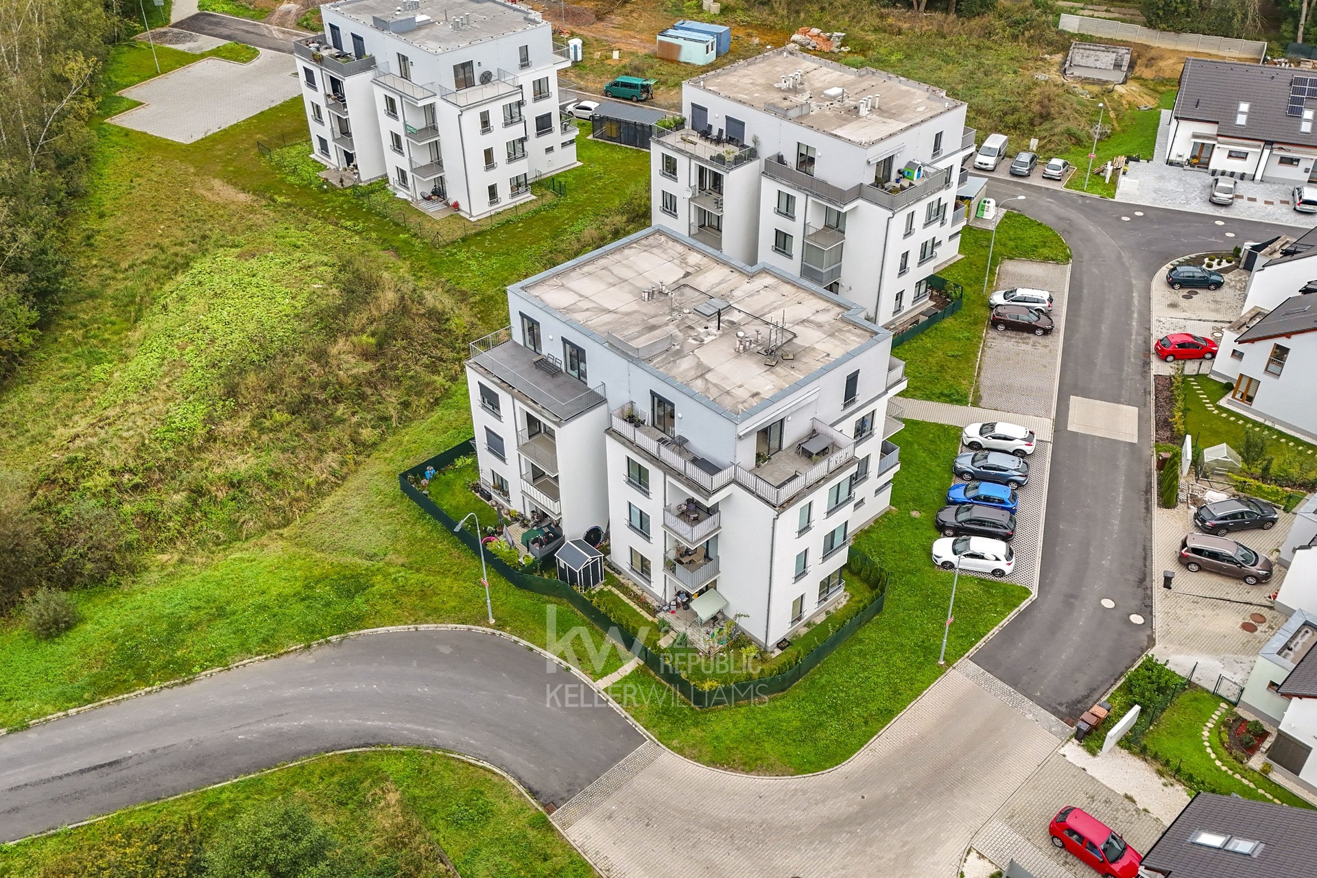DJI_20240926171046_0853_D