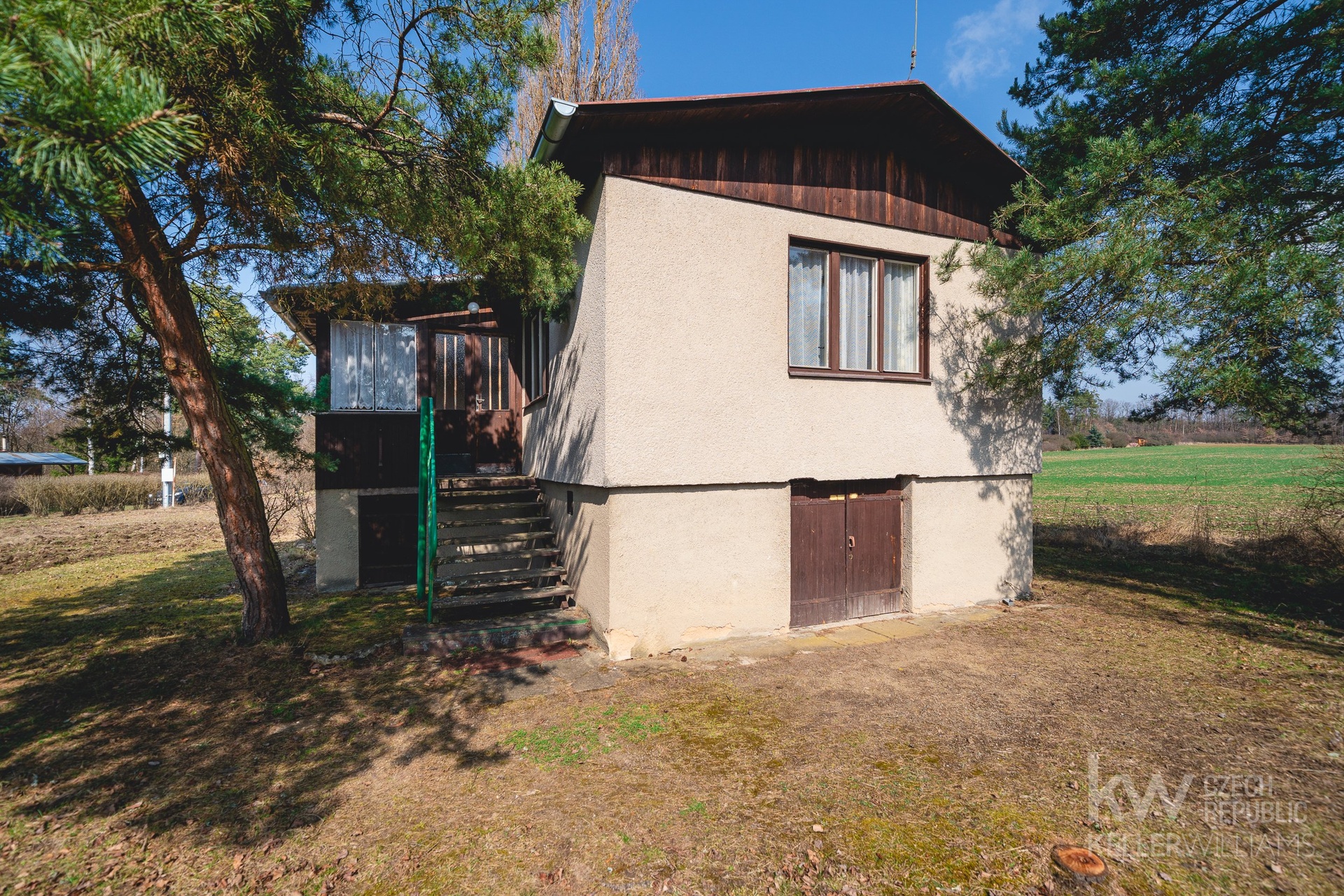 sklep, kde je hlavní vypínač elektřiny