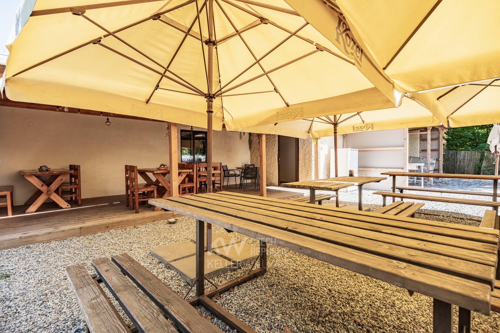 restaurace Psáry-Dolní Jirčany-pozemek k občanském