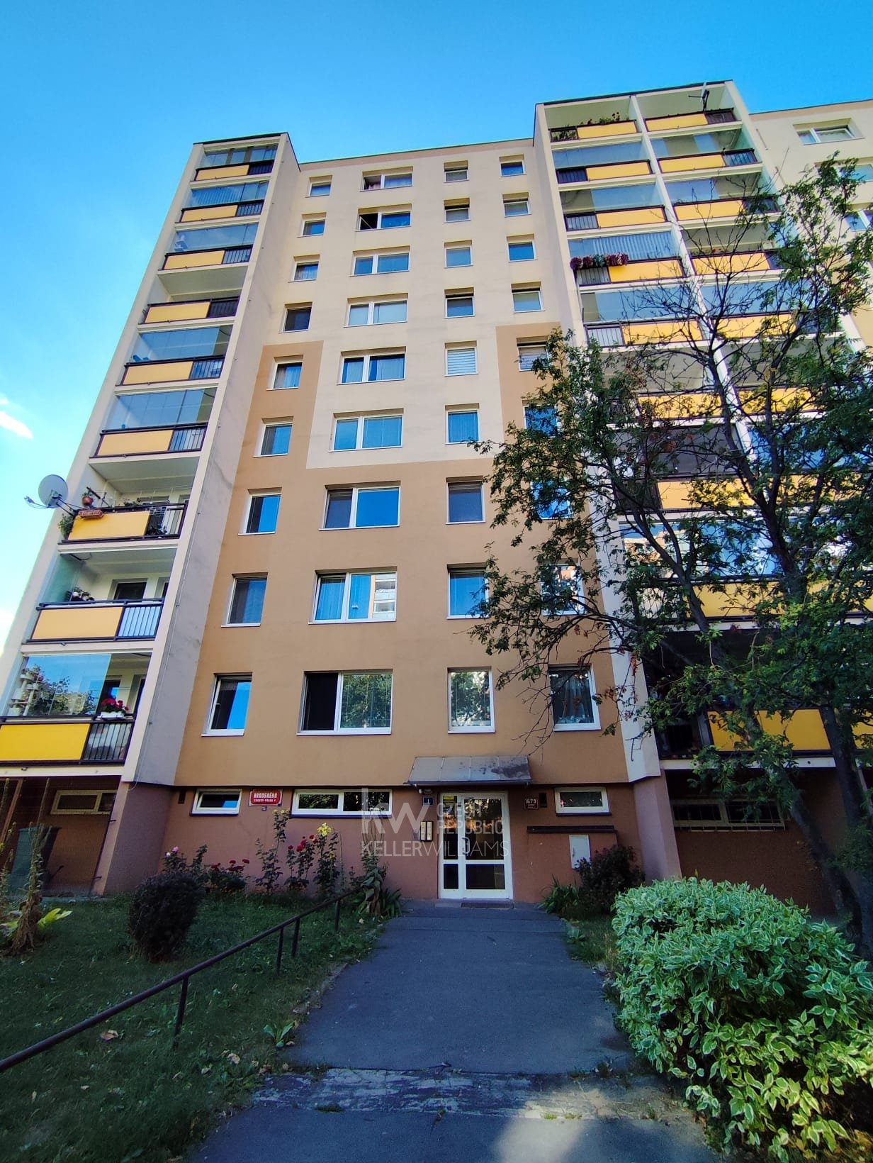 BUDOVABUILDING