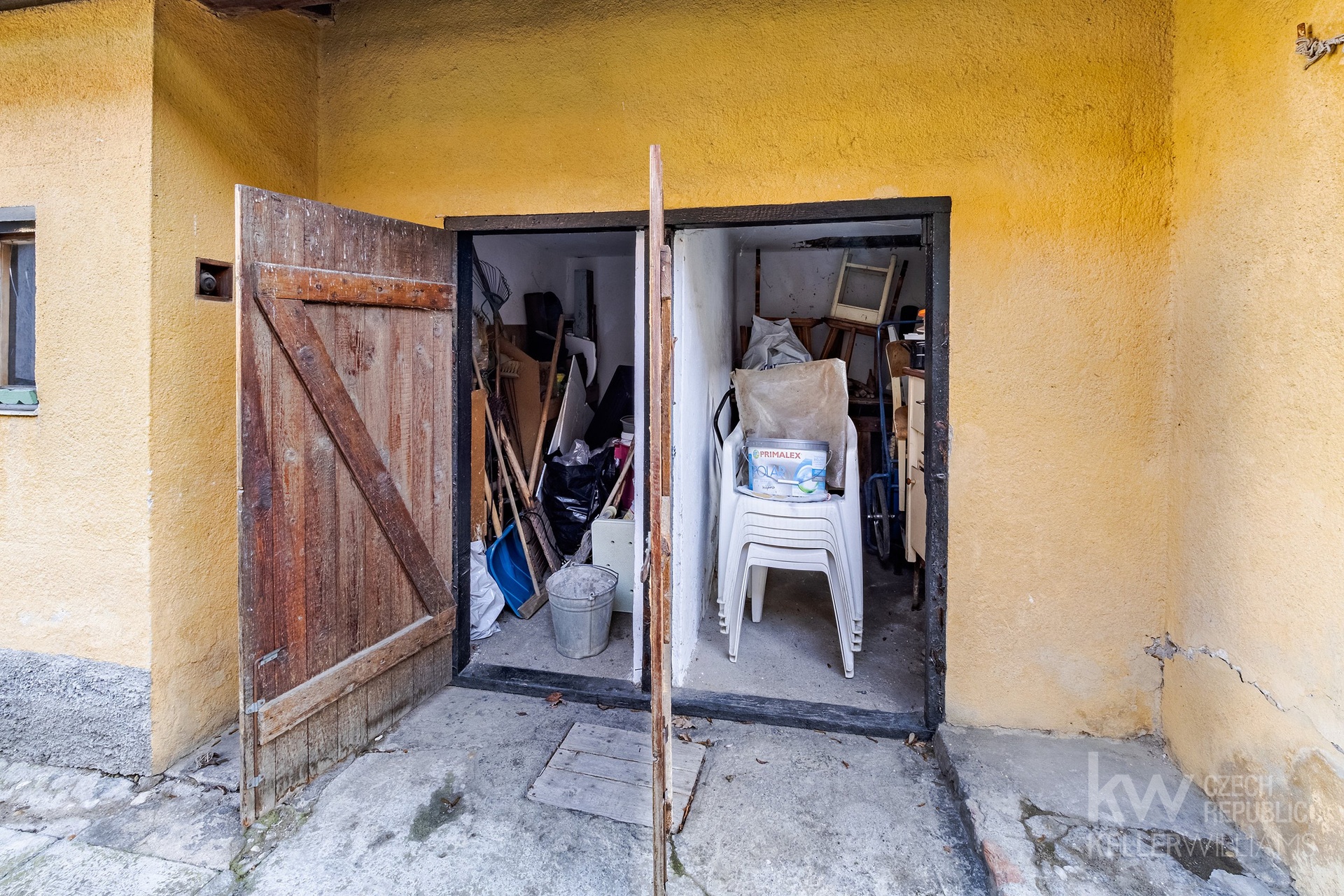 P1668925-HDR