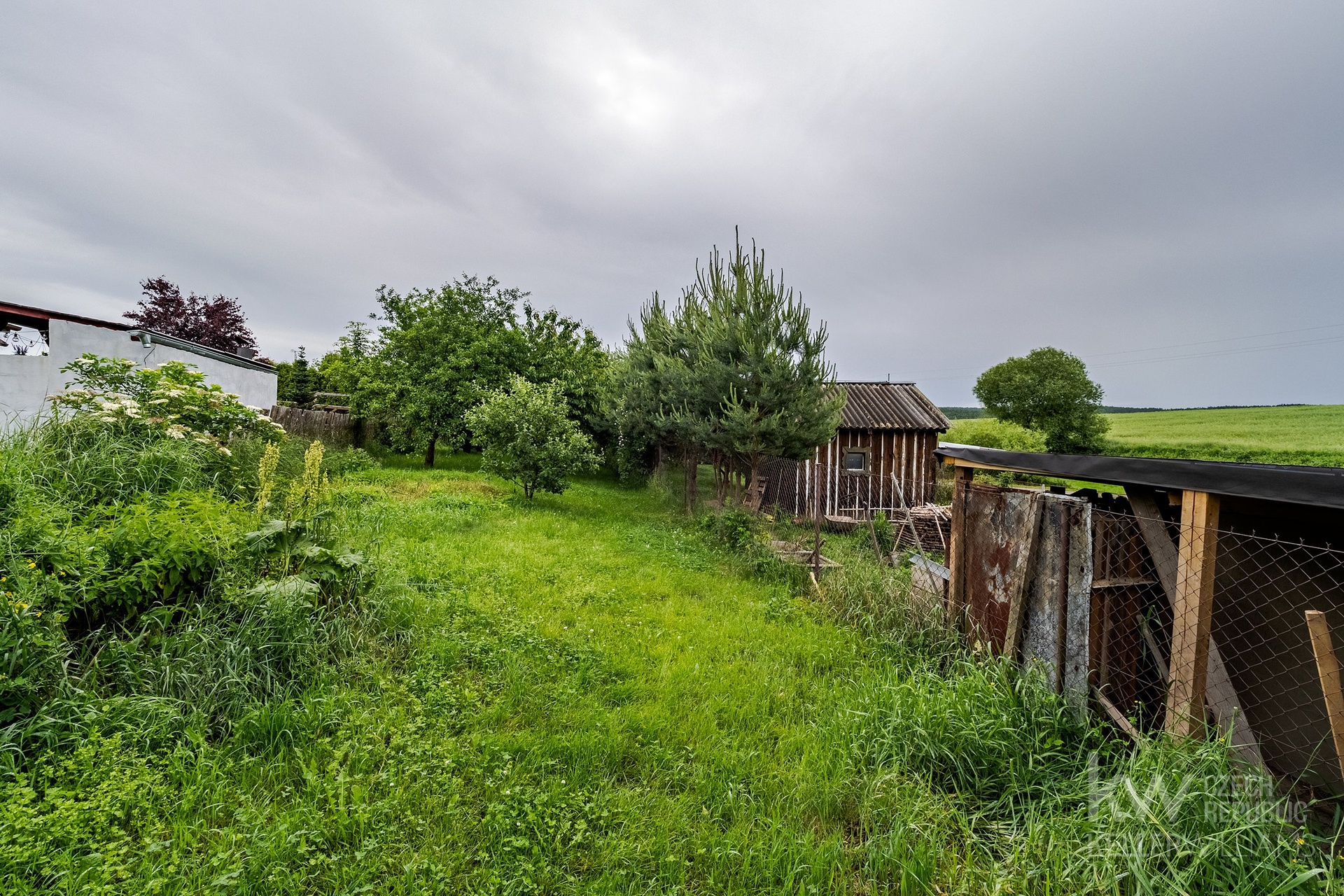 P1979205-HDR