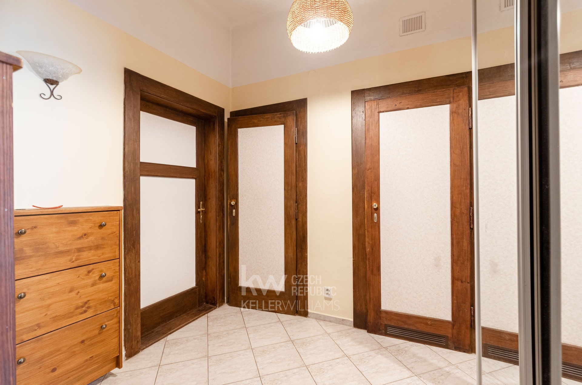 HUD_2275-31-HDR