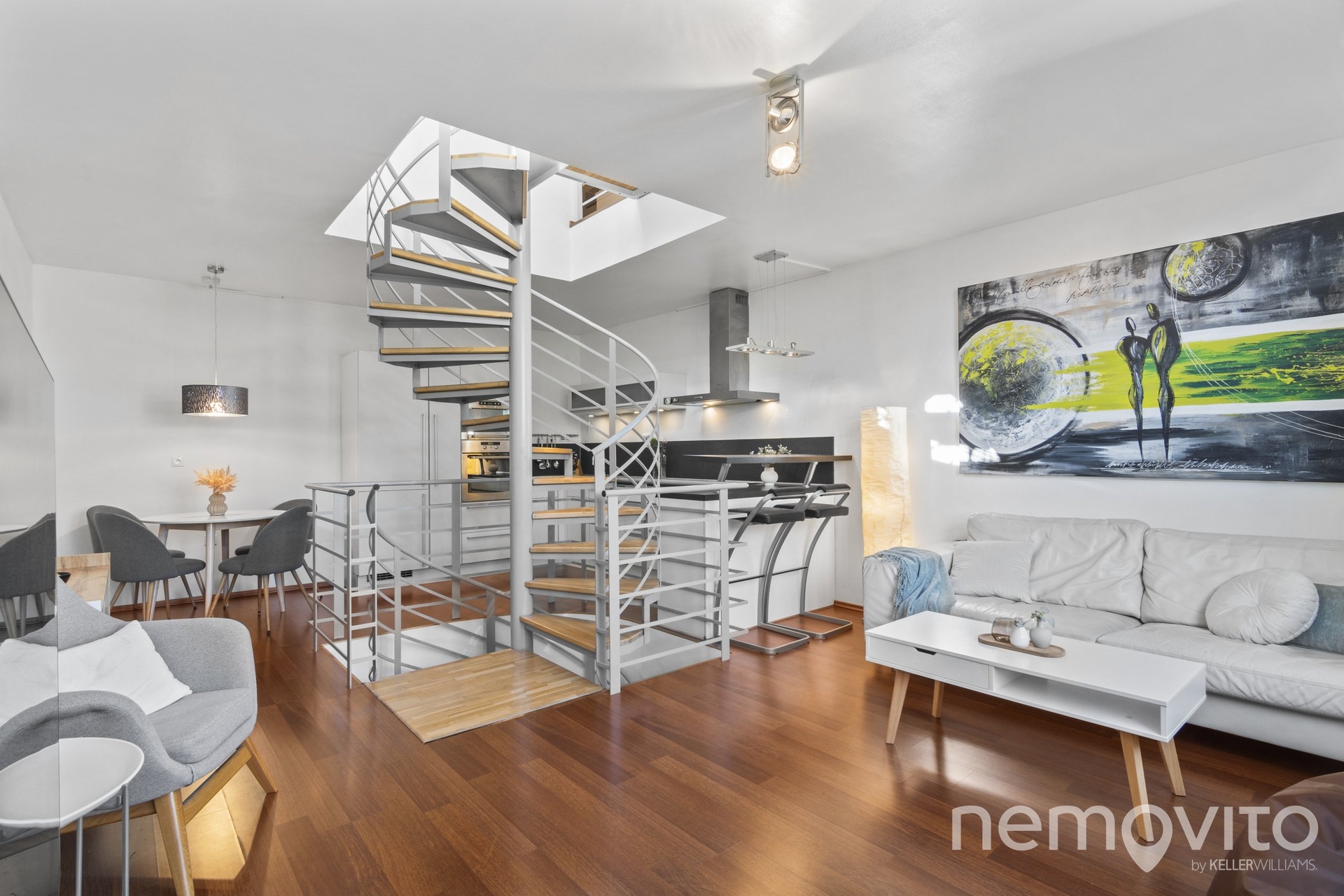 @renemuska #prodej #loftovýbyt #loftypalmovka