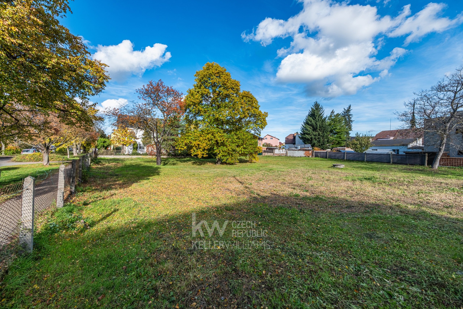 pozemek na bydleni? Kbely_3