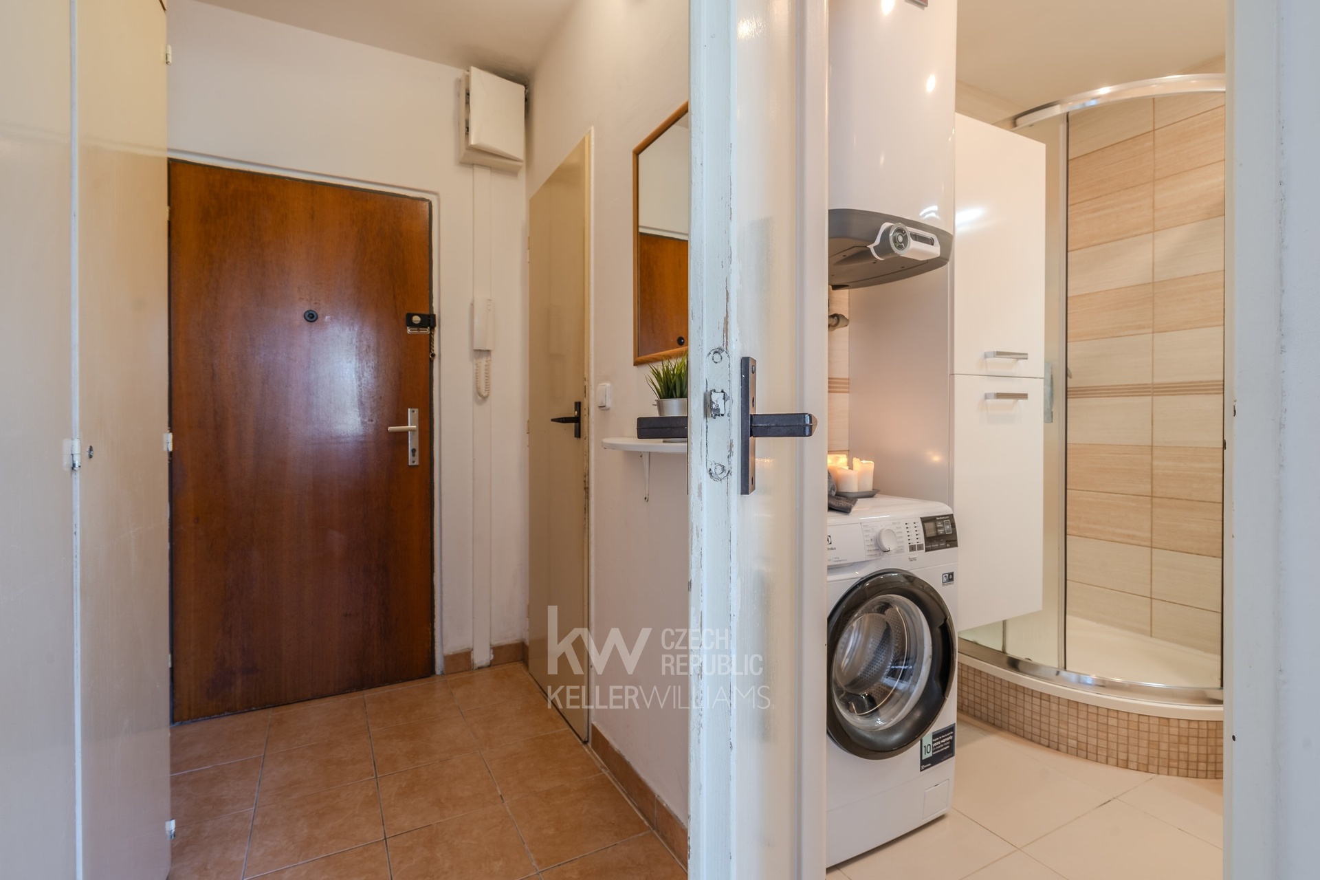 Byt 1+1, ul. Kubíkova - Vrzáková & Boháč