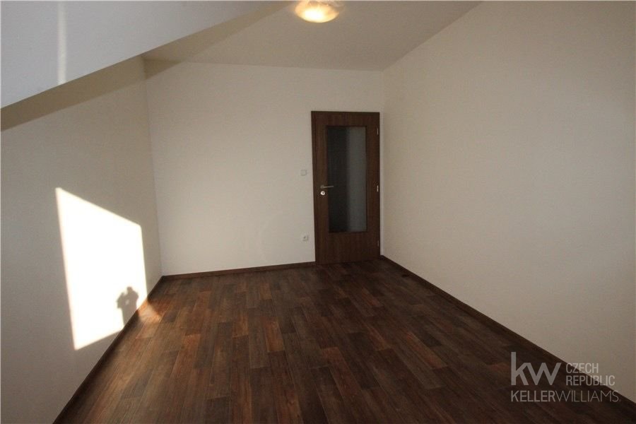 WhatsApp Image 2026-04-10 at 16.44.29 (4)