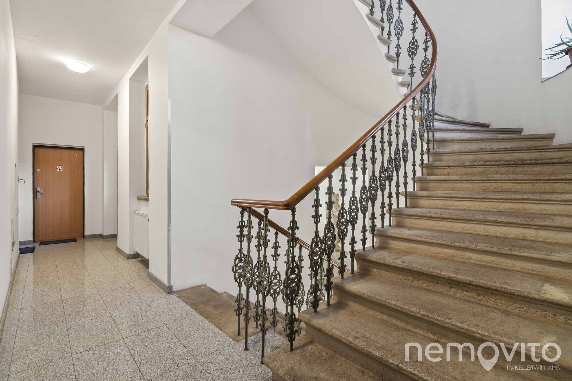 @renemuska #nemovito #prodej #byt #karlin