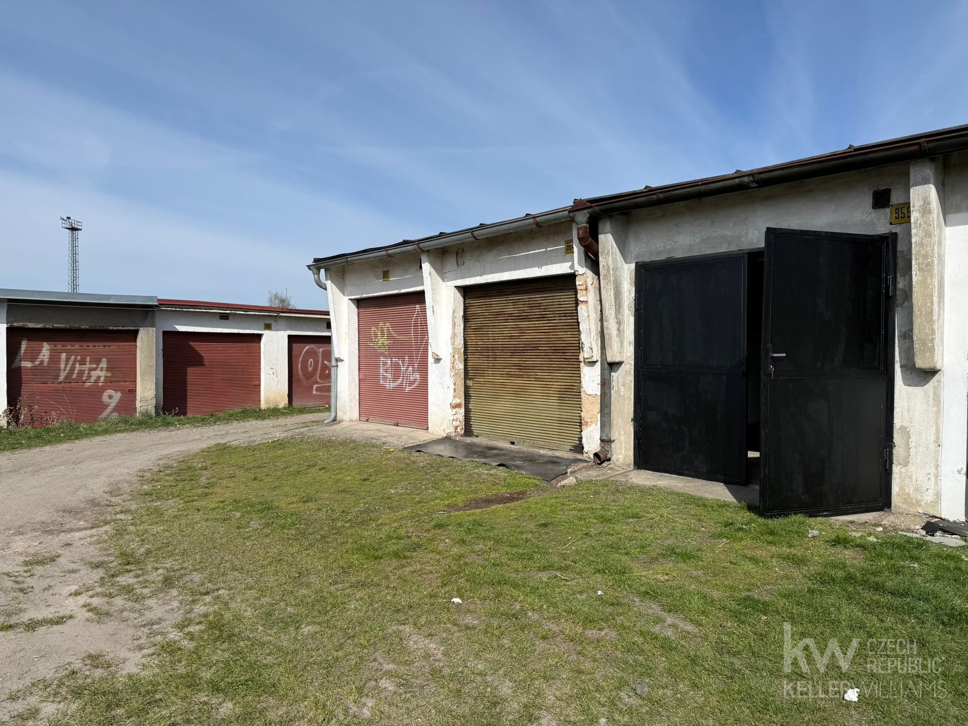 WhatsApp Image 2026-04-09 at 21.57.32