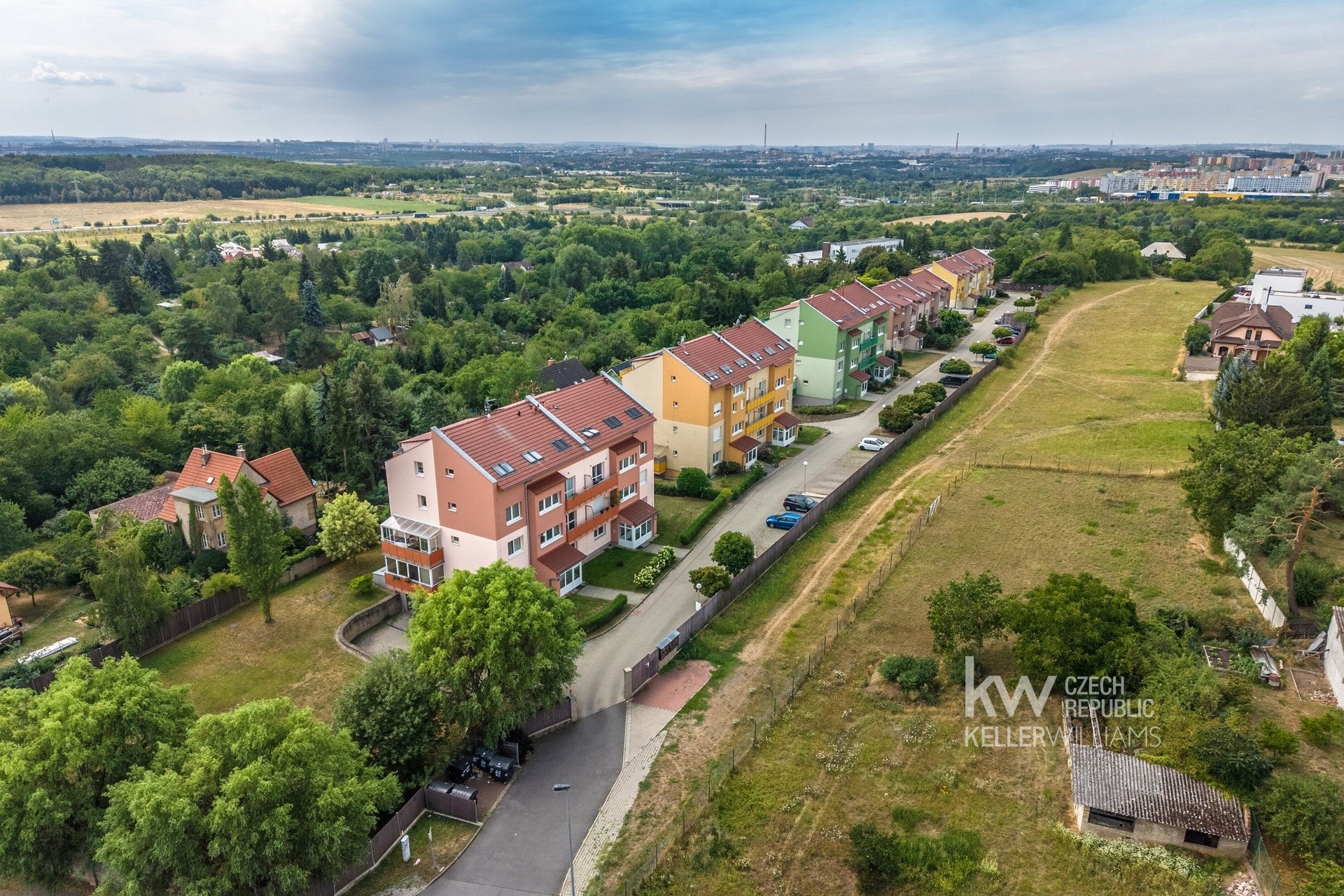 Příjezd k domu