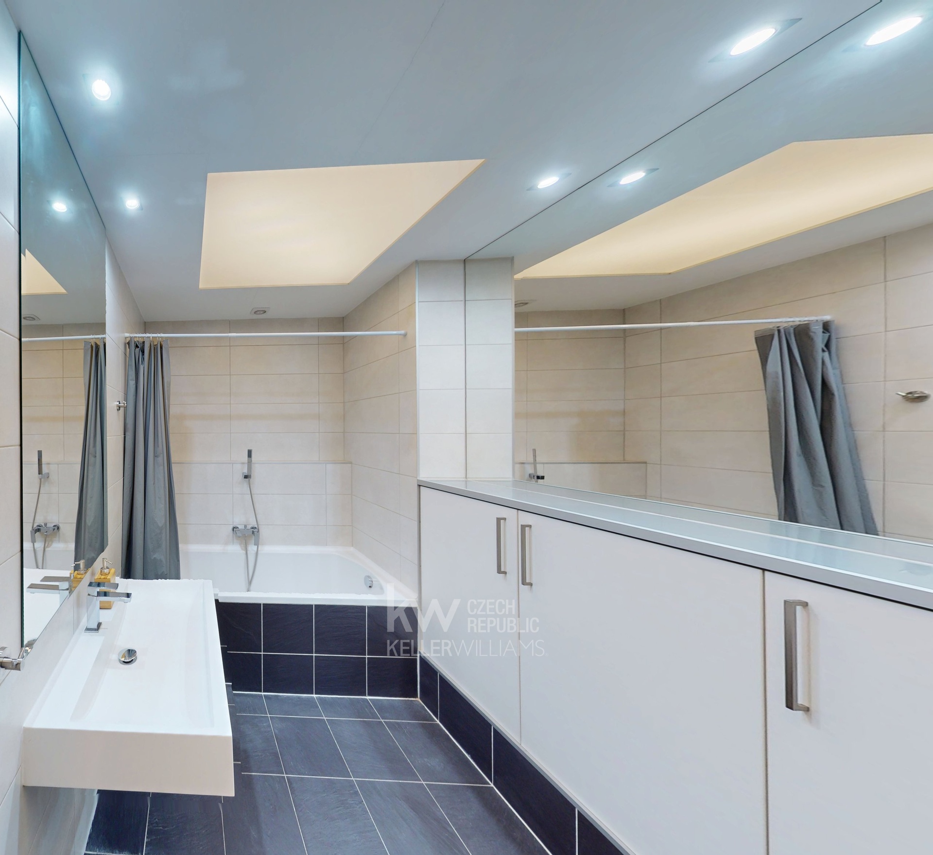 Koupelna/ Bathroom