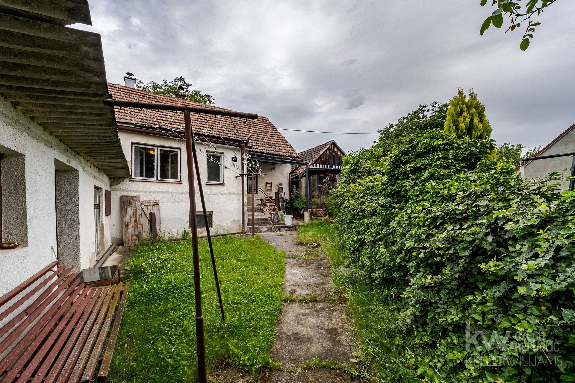 P1979177-HDR