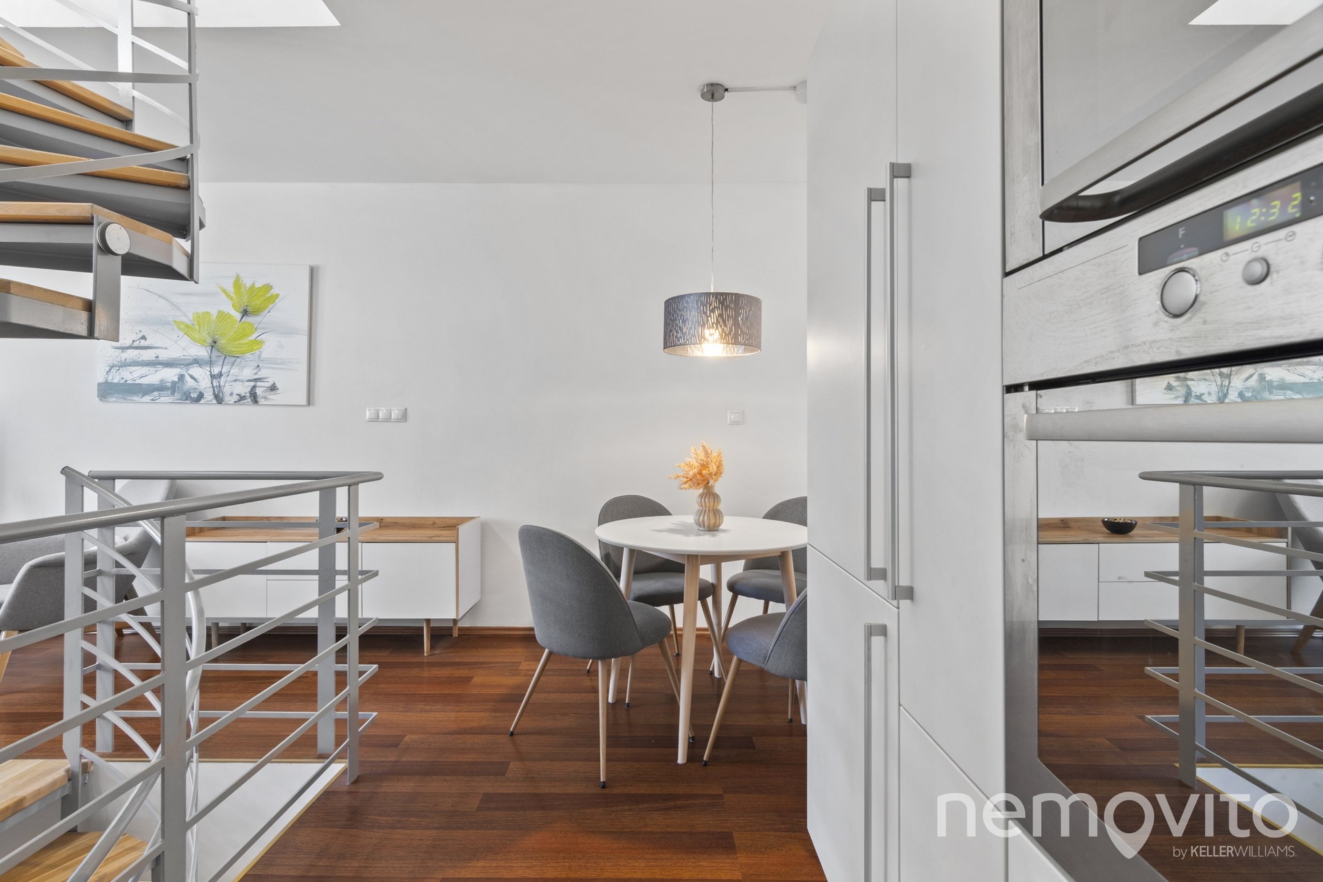 @renemuska #prodej #loftovýbyt #loftypalmovka