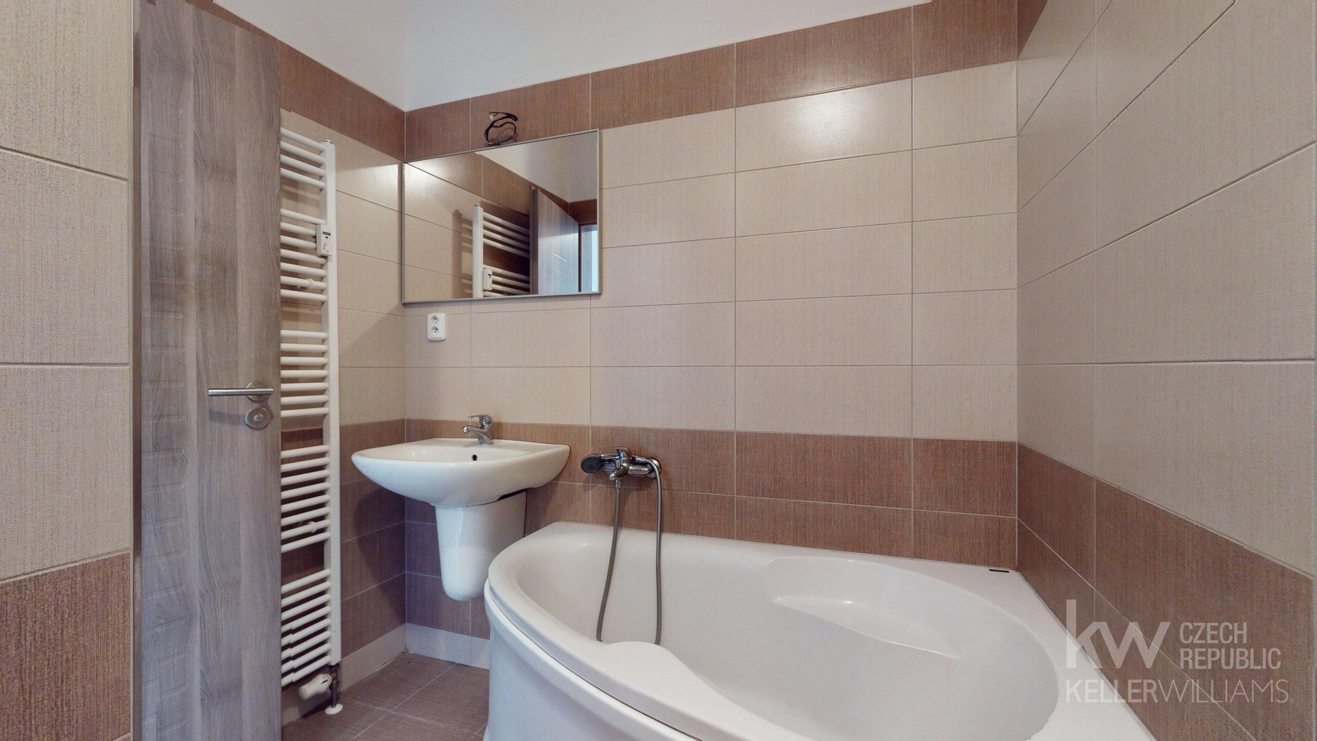 Prodej-2kk-Chynov--01212026_122835