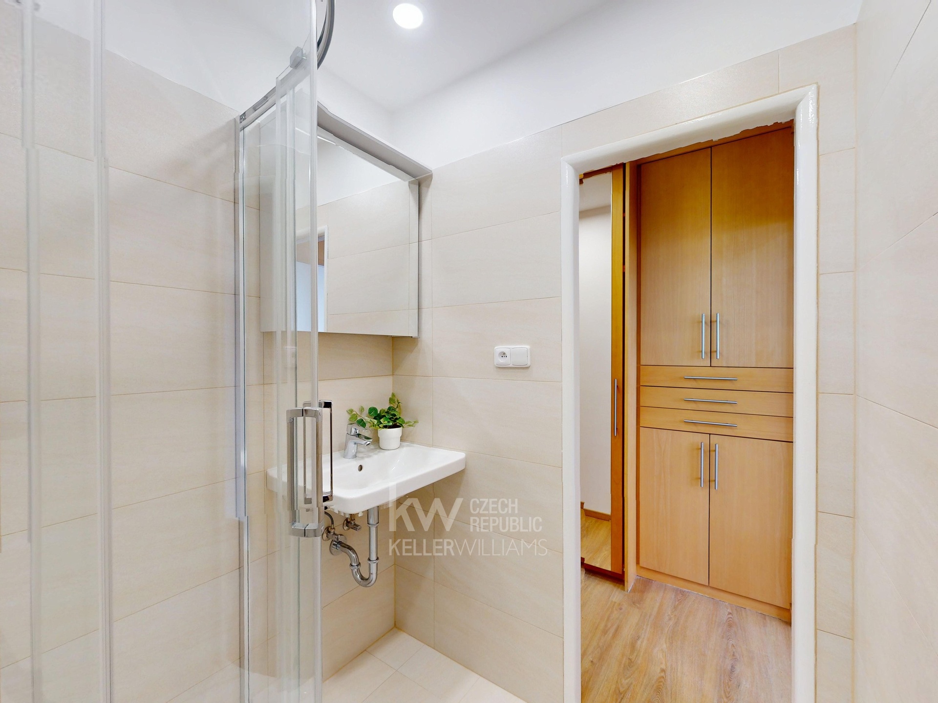 Annelie-Krenicka-10172025_184624