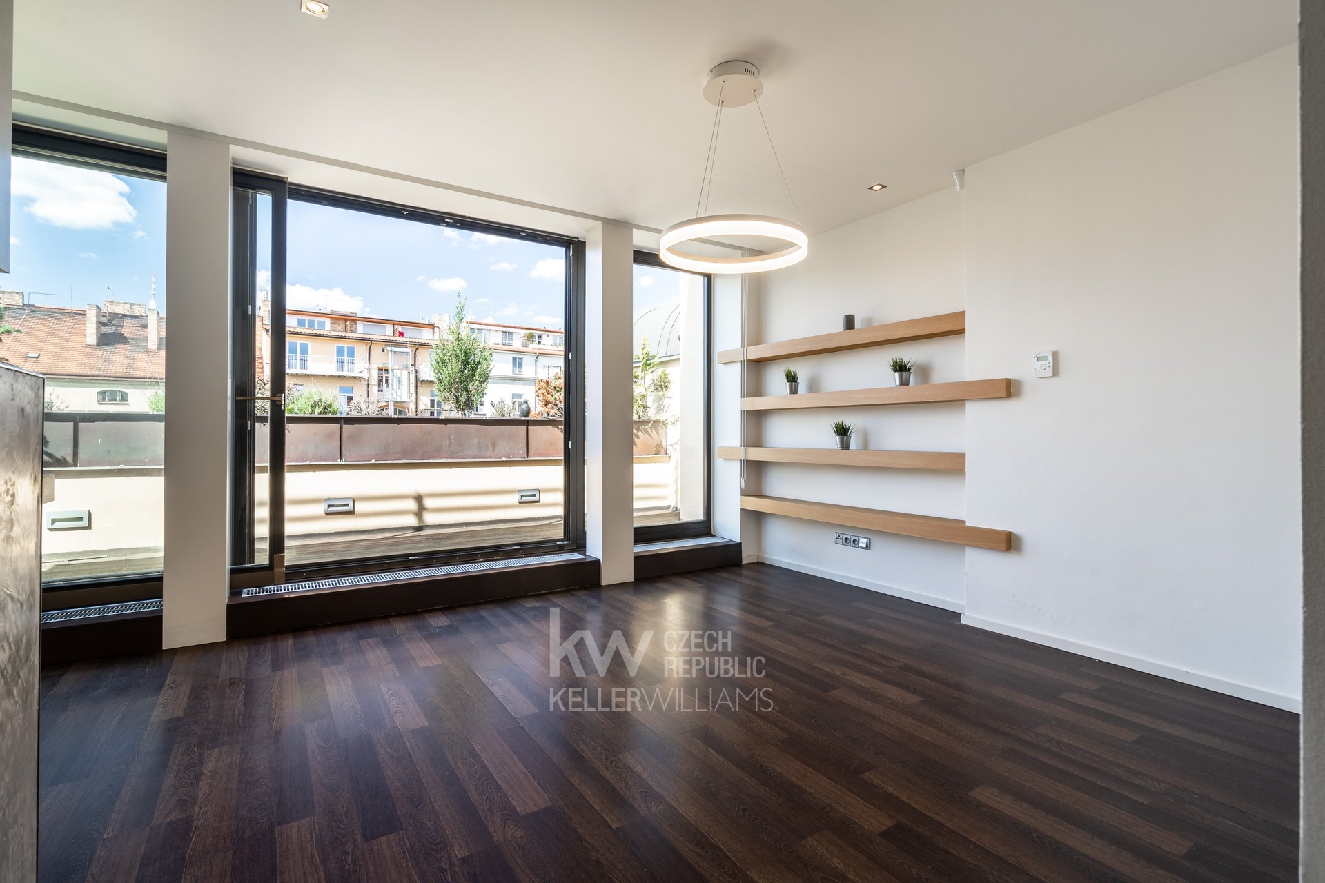 Byt 5+1, ul. Kodaňská - Vrzáková & Boháč