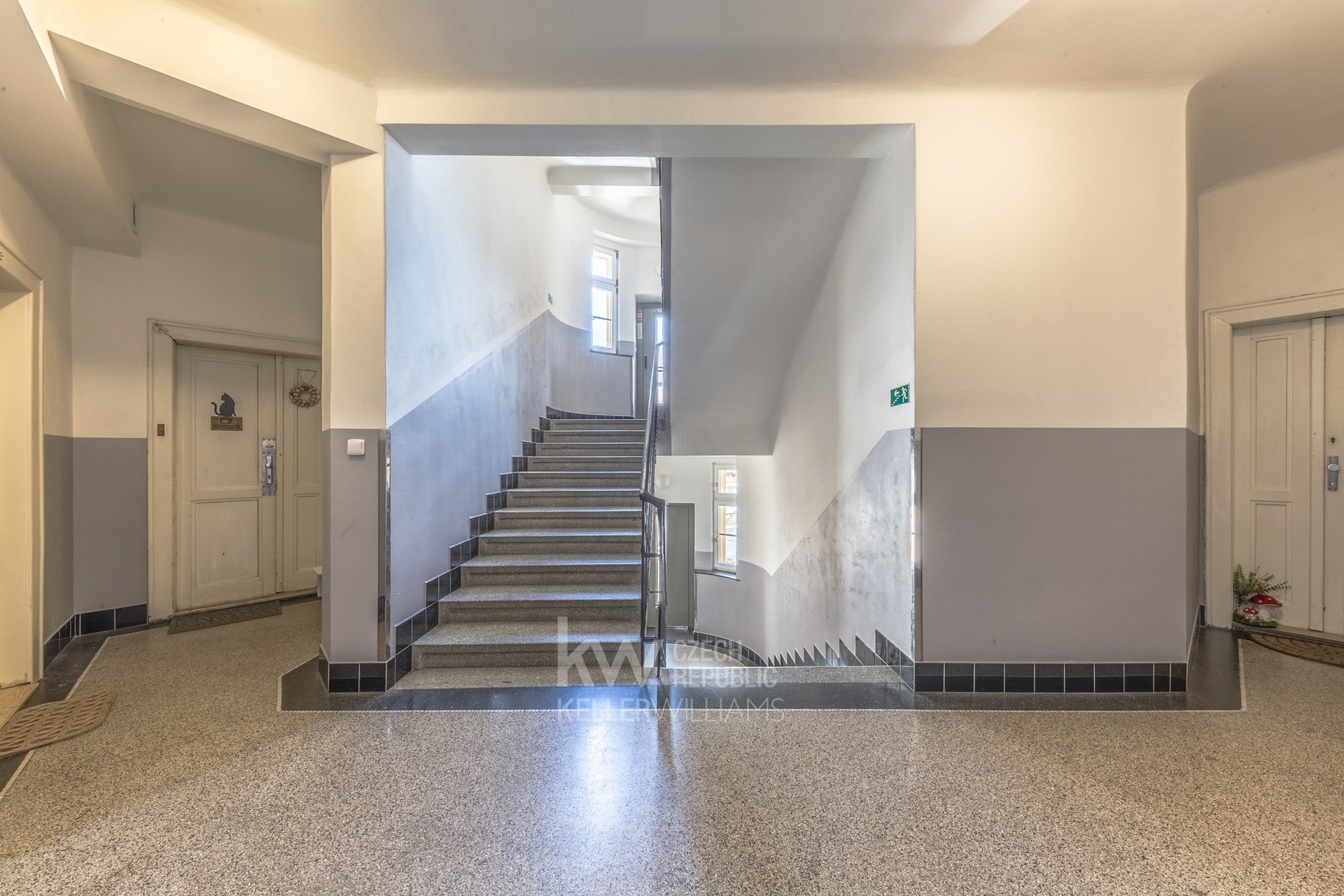Společné schodiště v domě