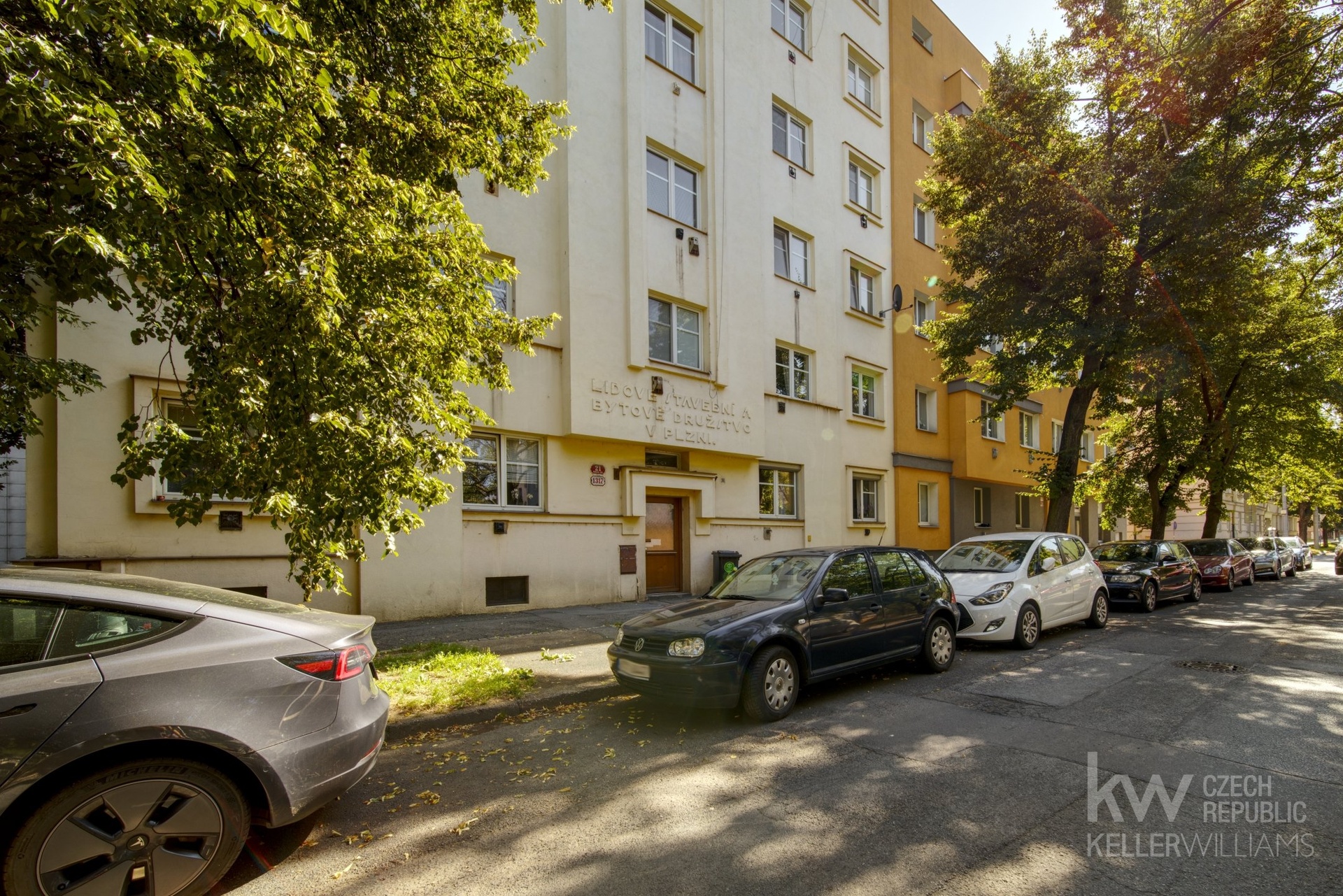 02_Guldenerova