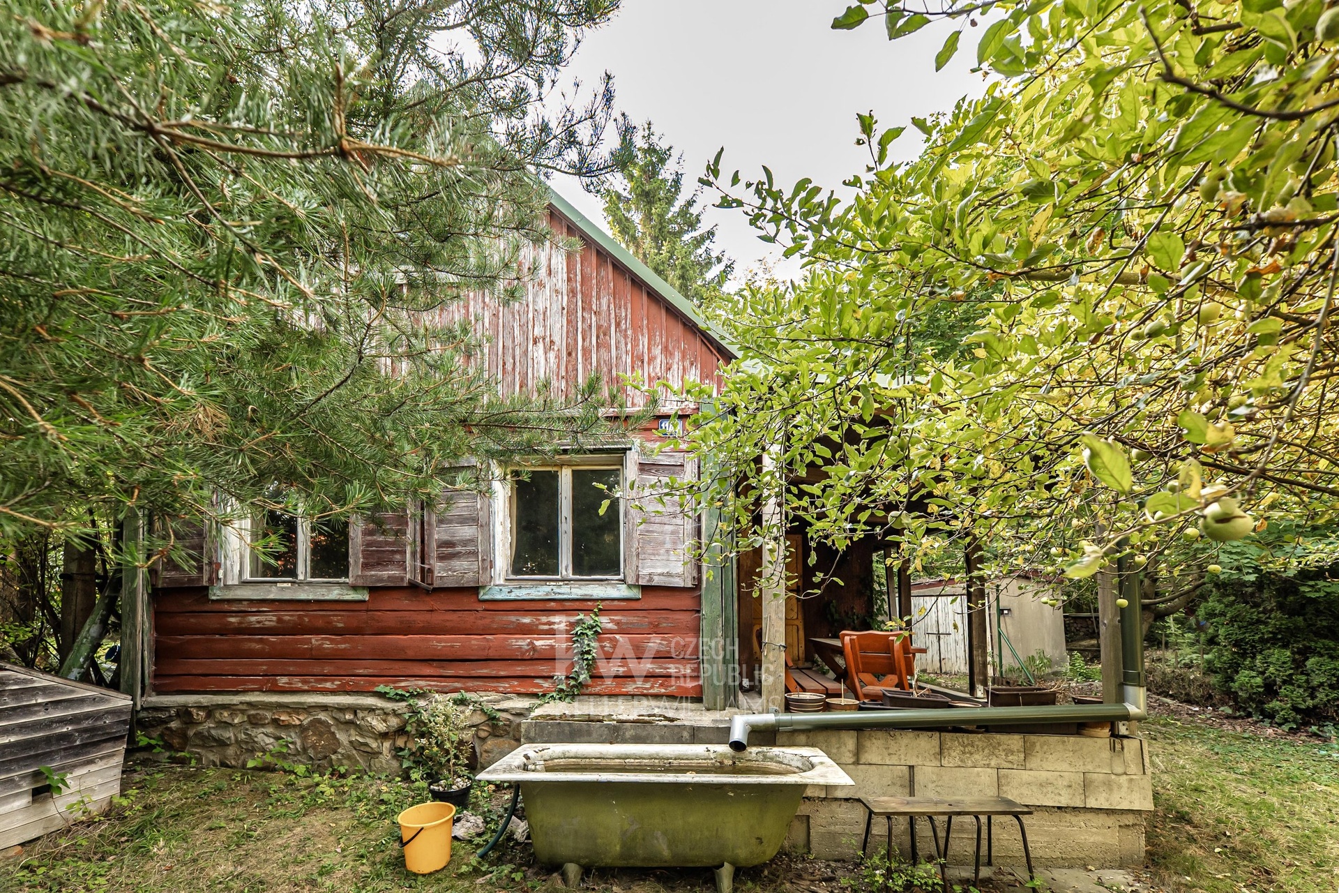 P1547281
