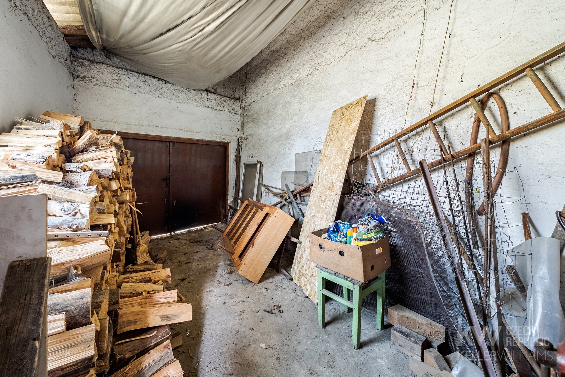 P1668932-HDR