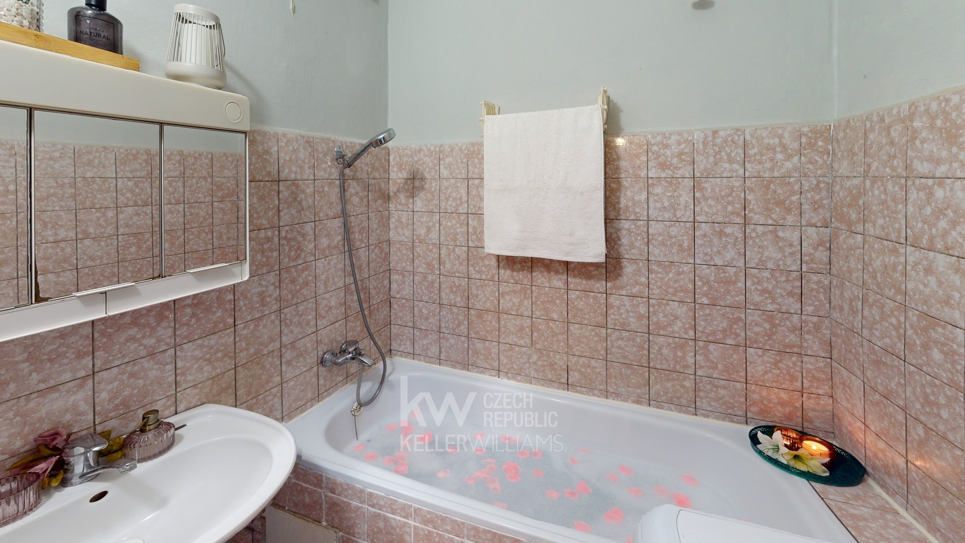 Bathroom2