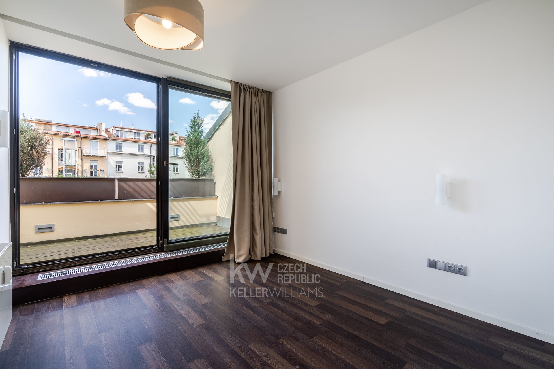 Byt 5+1, ul. Kodaňská - Vrzáková & Boháč