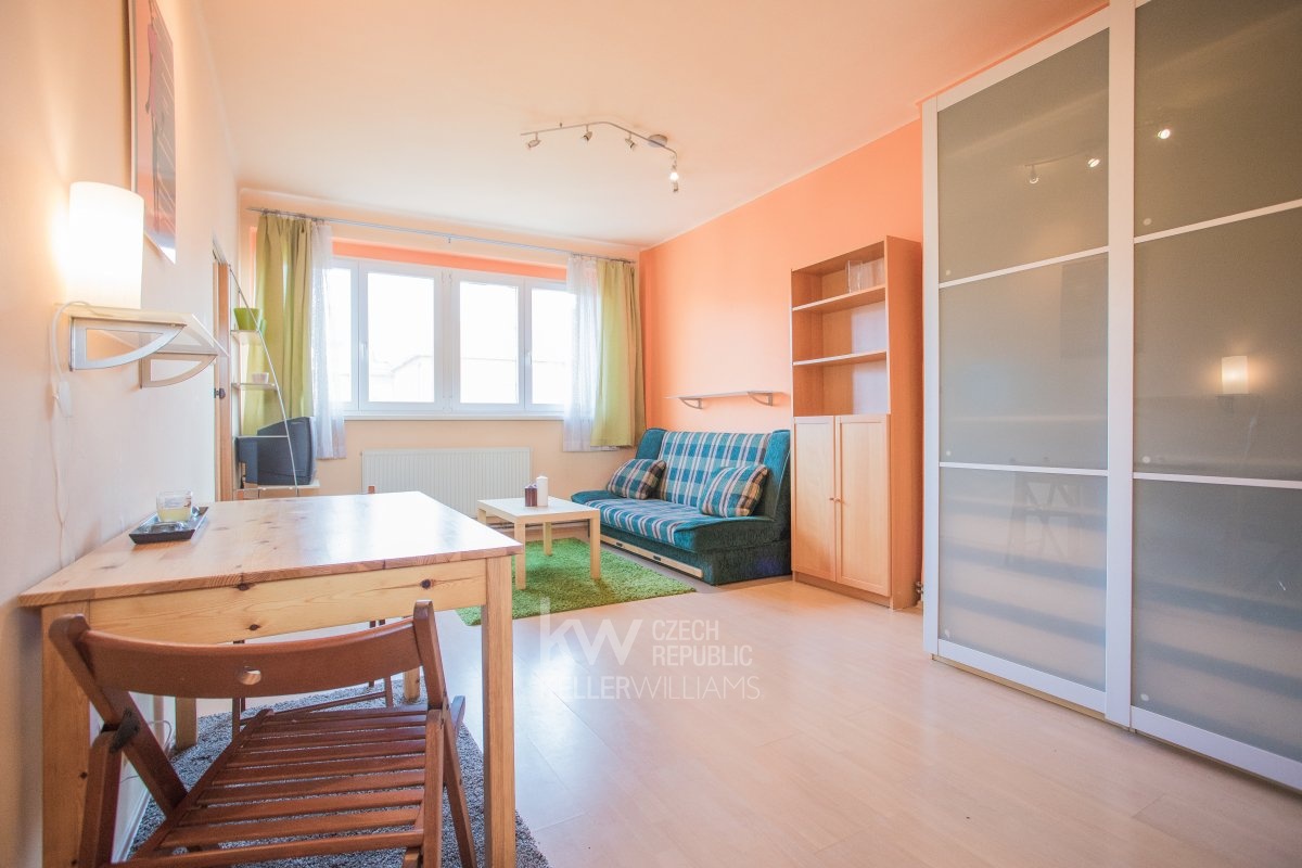 Byt 2+1, ul. U Školičky - Vrzáková & Boháč