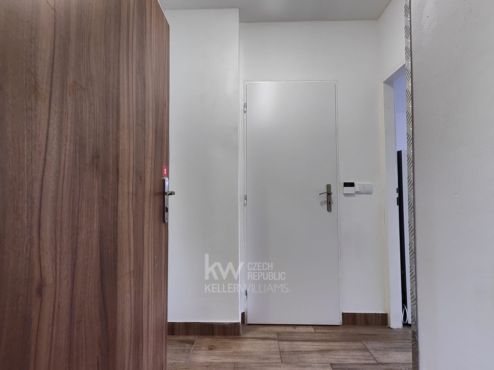 WhatsApp Image 2025-11-20 at 09.25.32 (3)