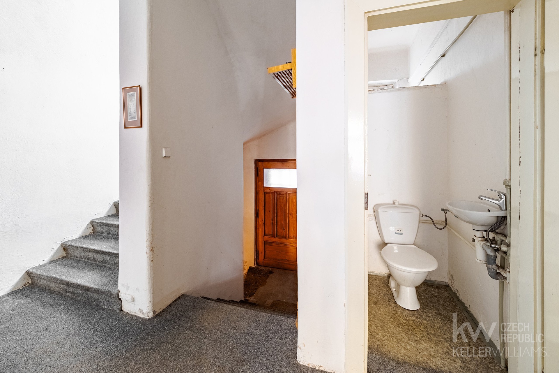 P1813836-HDR