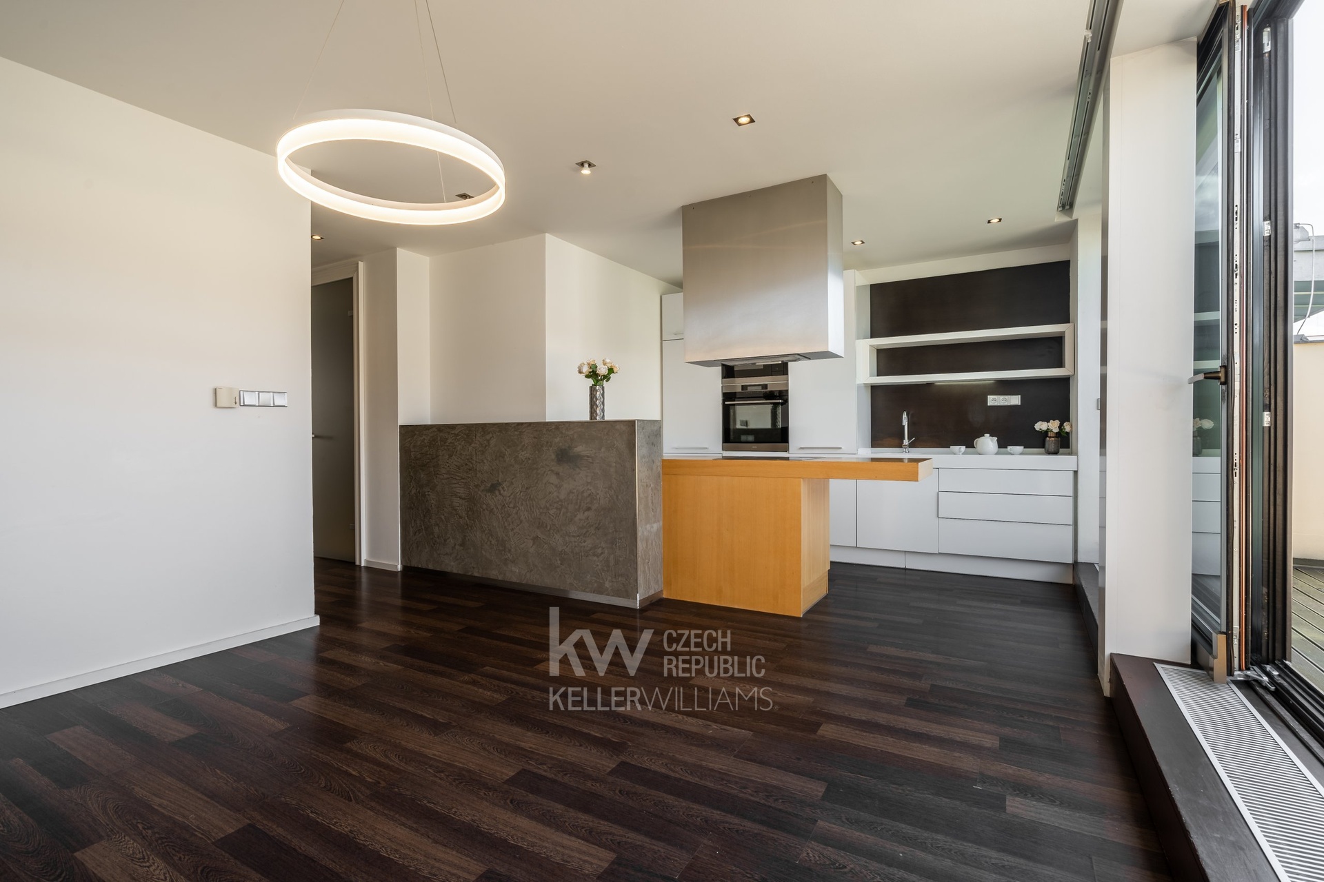 Byt 5+1, ul. Kodaňská - Vrzáková & Boháč