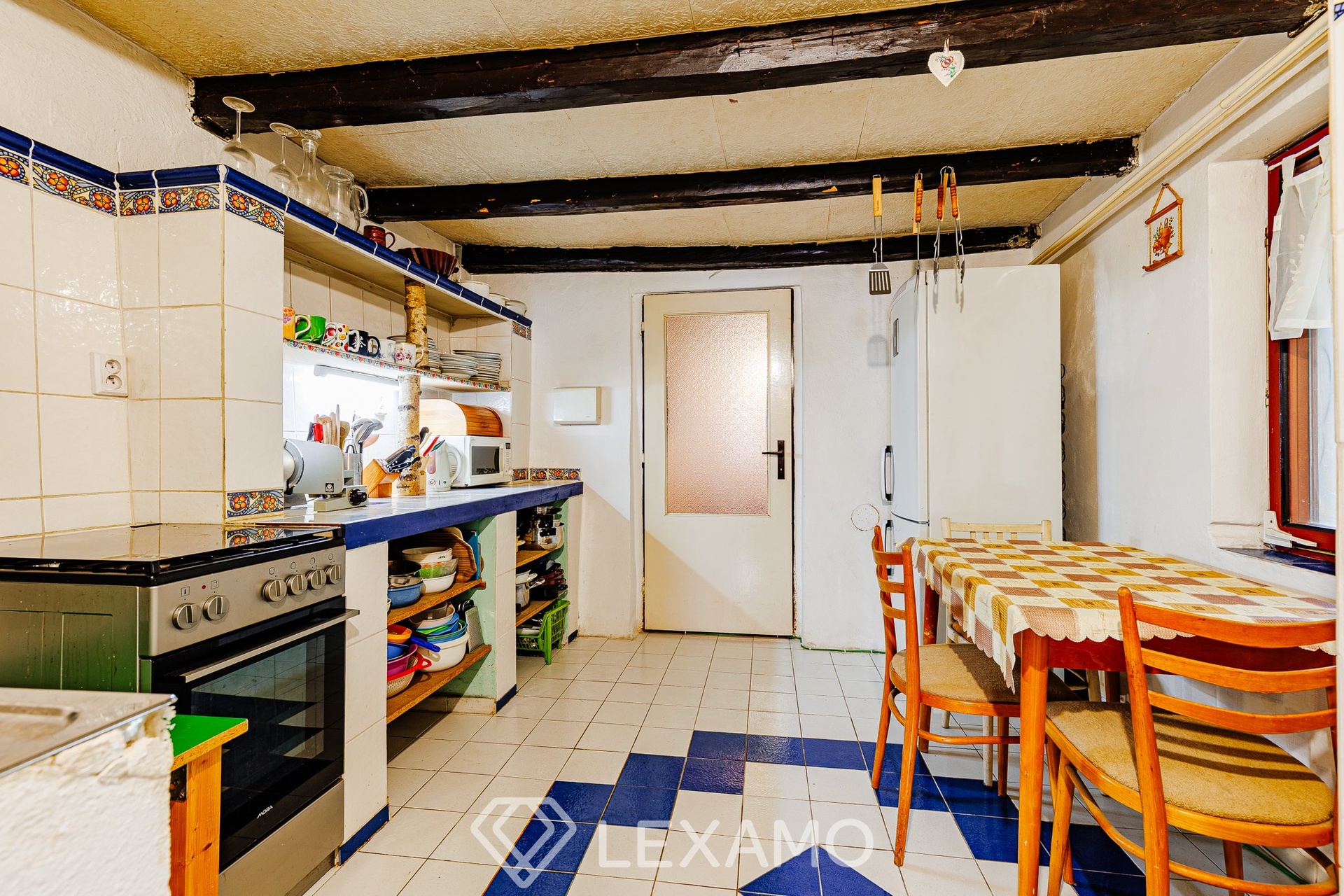 2R6_0053-HDR