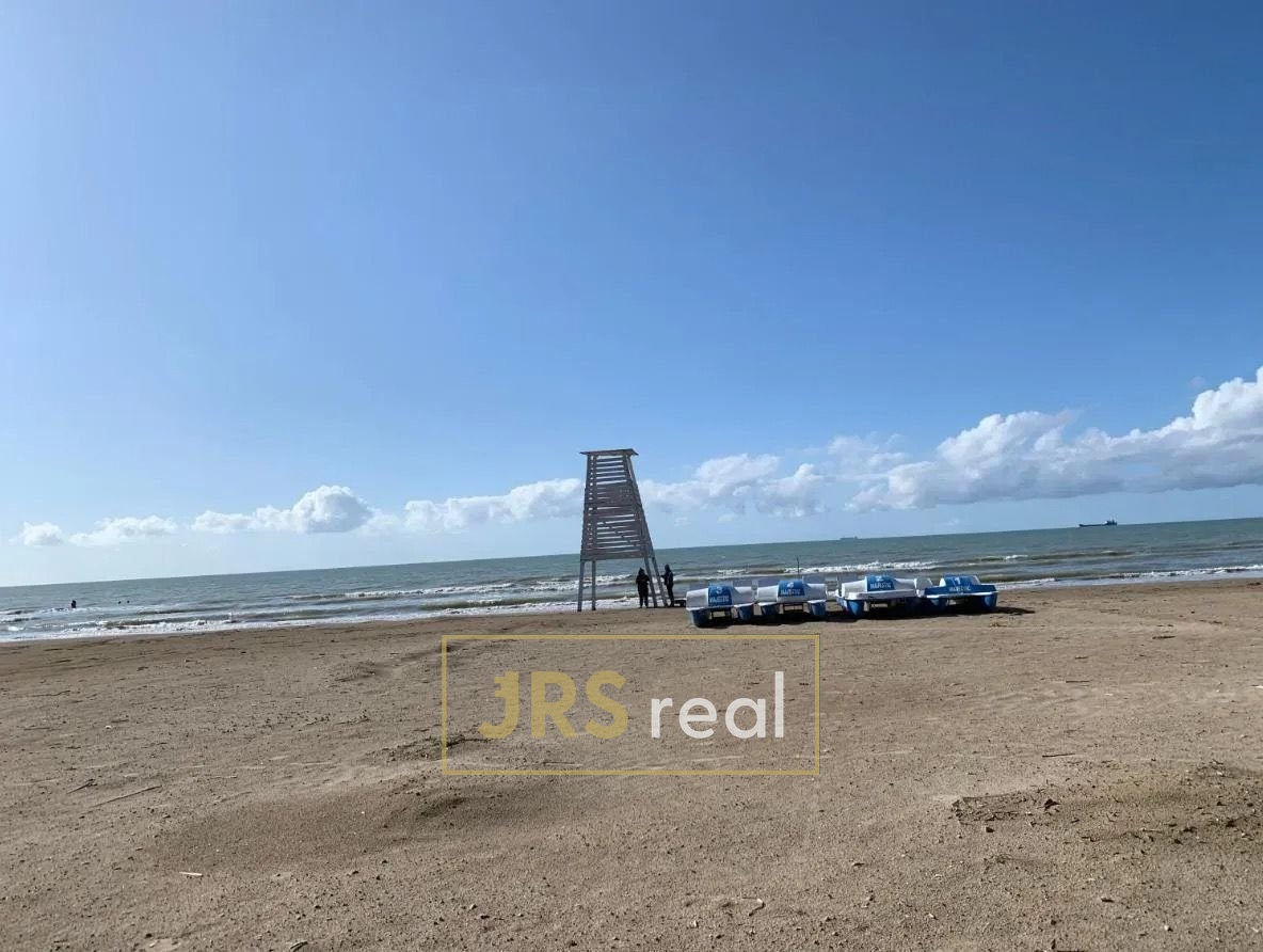 WhatsApp Image 2025-12-12 at 11.46.04 (2)