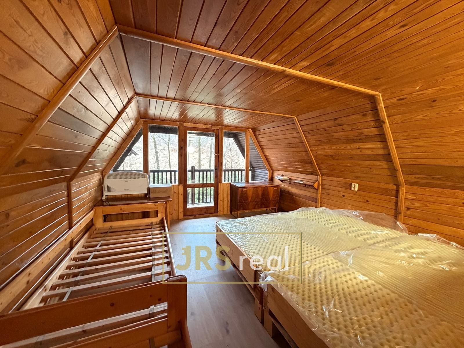 WhatsApp Image 2026-02-19 at 12.28.30