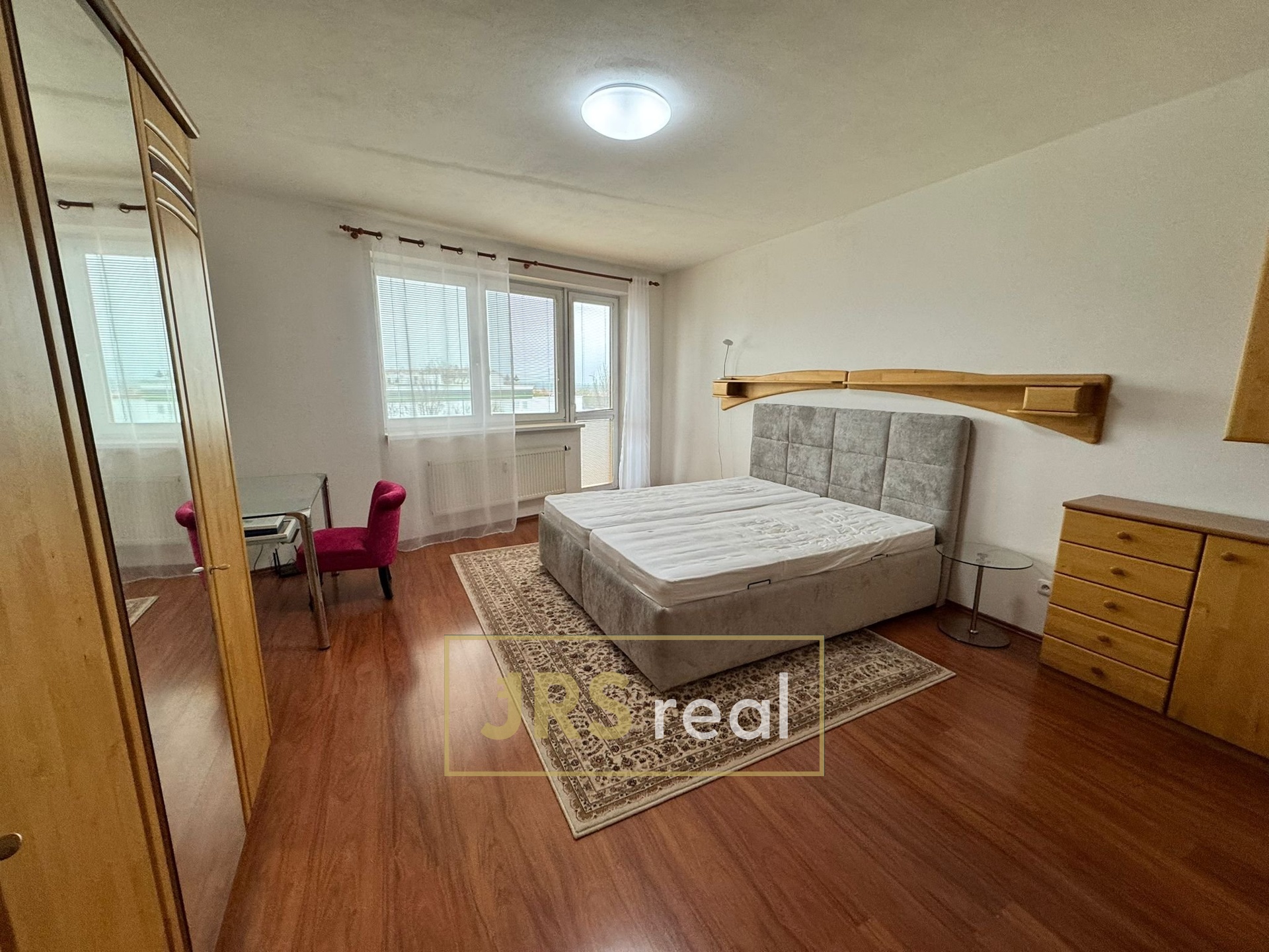 WhatsApp Image 2026-03-26 at 12.29.48