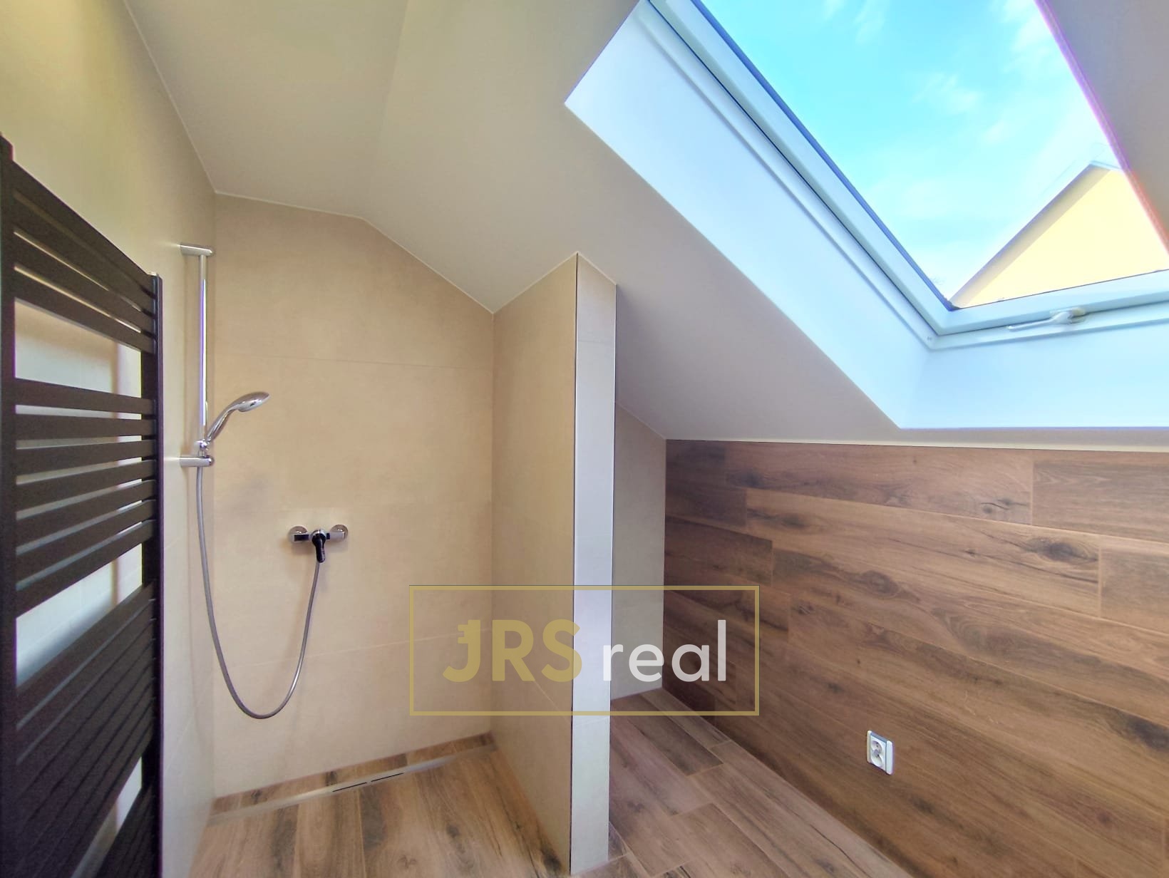 WhatsApp Image 2026-04-01 at 19.03.478