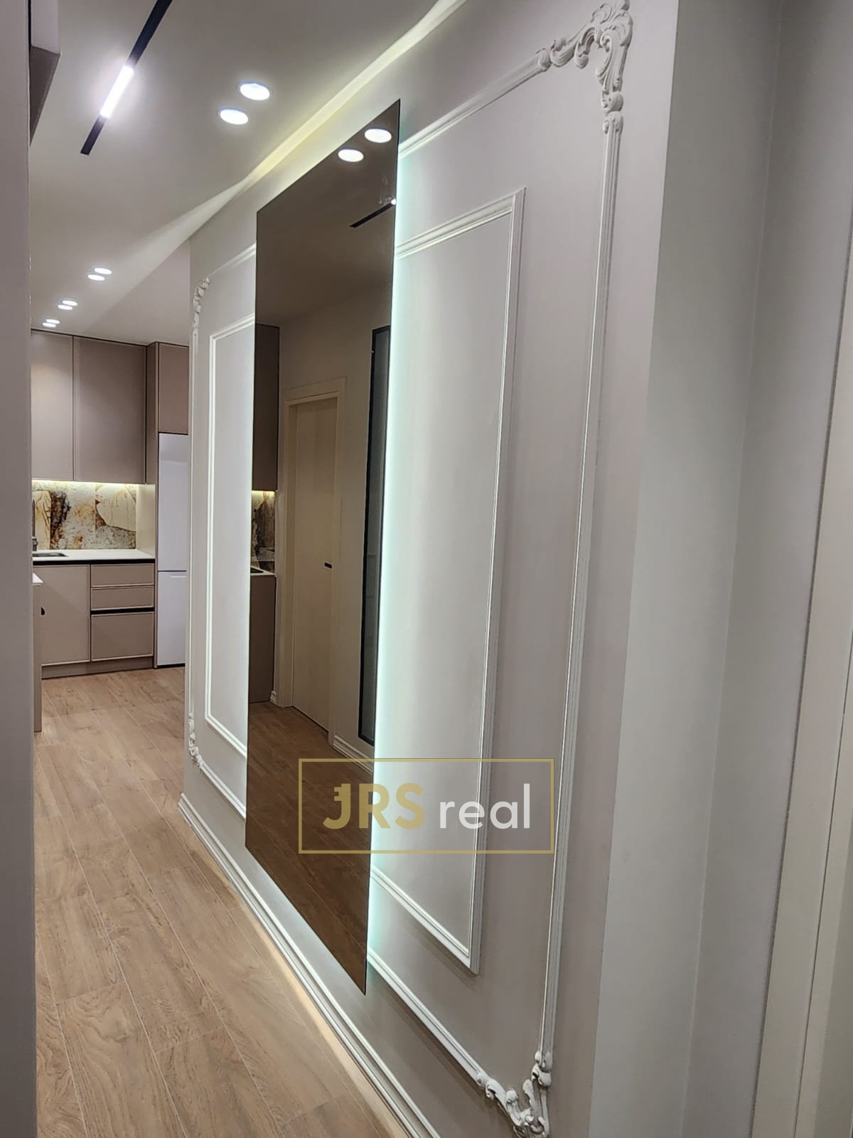 WhatsApp Image 2025-12-11 at 20.17.53 (1)