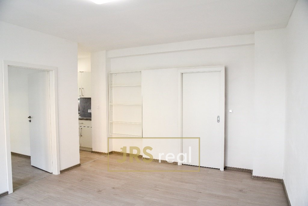 pronajem-byty-2-kk-m2-brno-styrice-05-317869