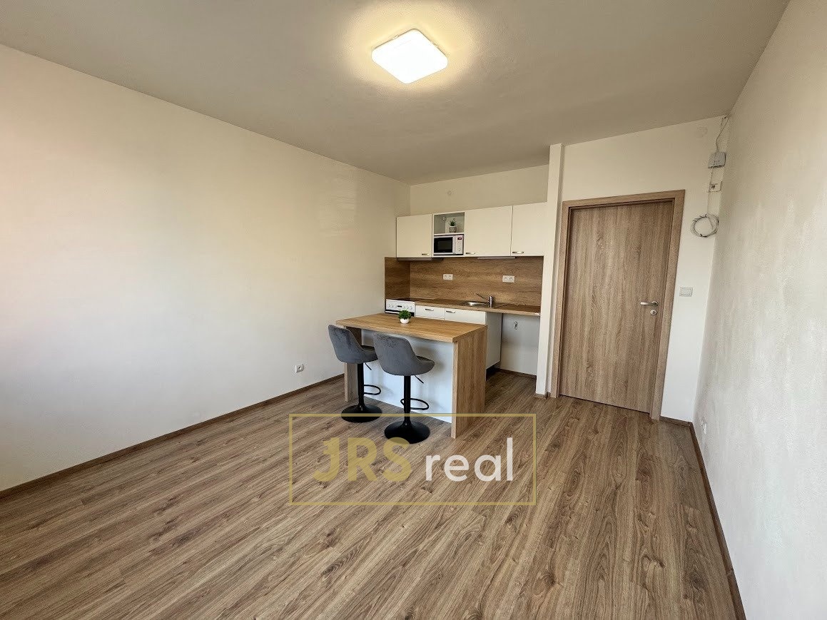 WhatsApp Image 2026-03-12 at 11.01.50 (4)