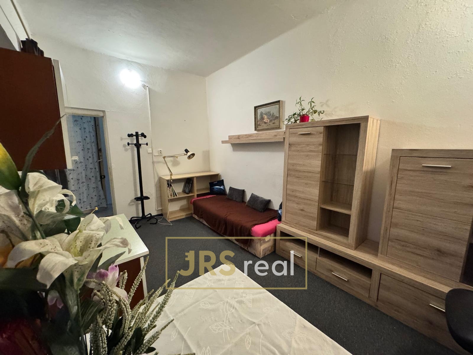 WhatsApp Image 2026-03-09 at 09.55.03 (1)