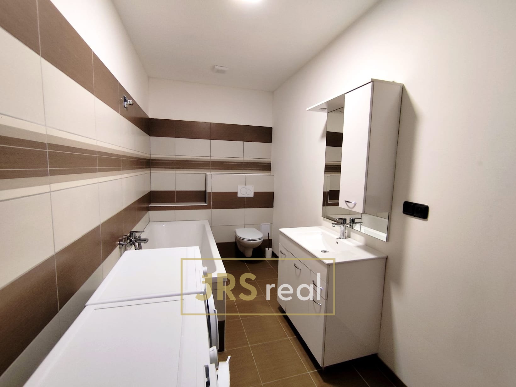 WhatsApp Image 2026-03-19 at 18.51.579