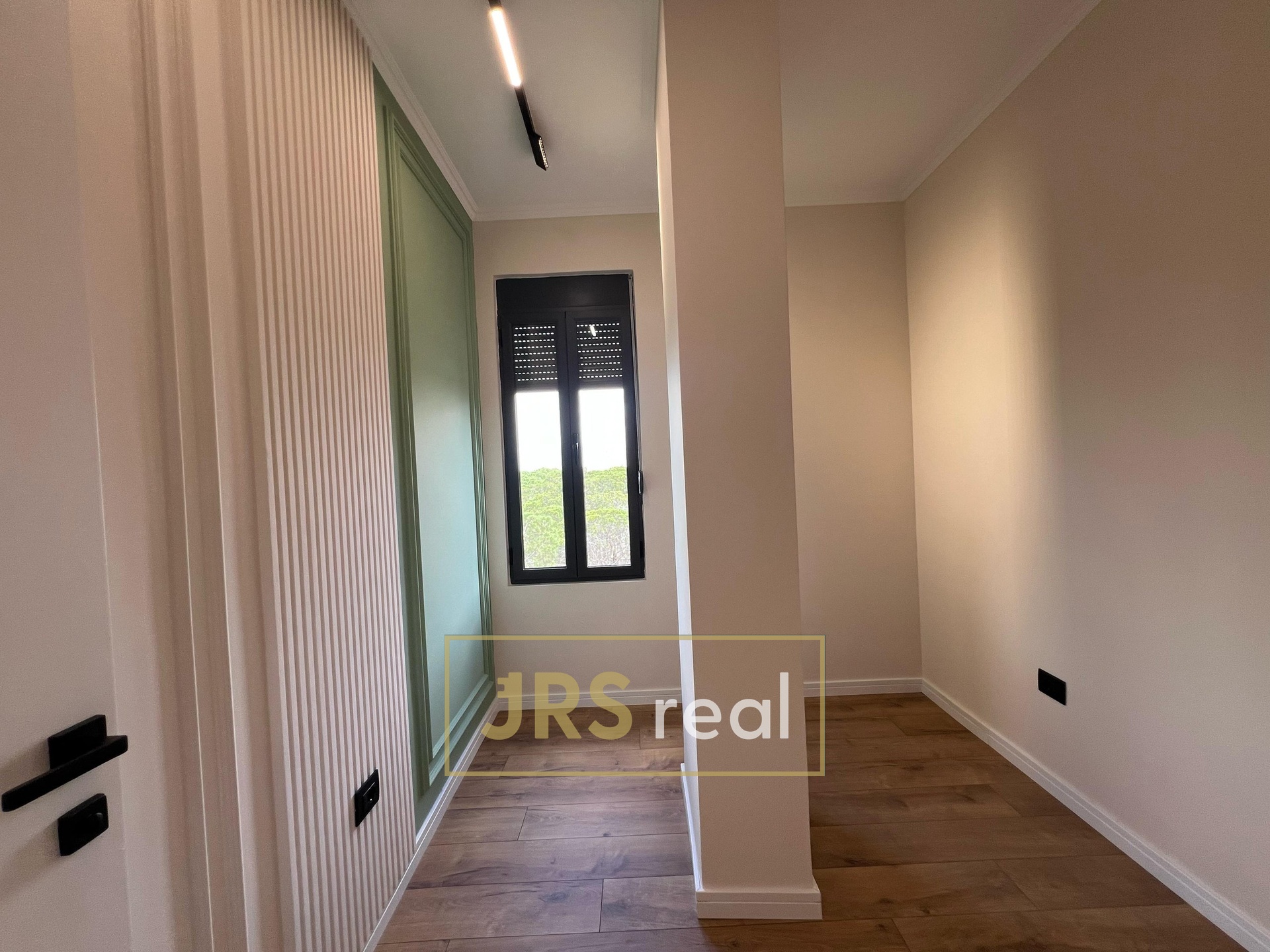 WhatsApp Image 2026-01-26 at 12.12.13 (2)