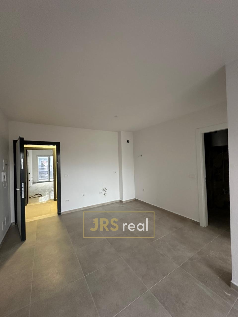 WhatsApp Image 2026-01-21 at 13.04.56 (5)